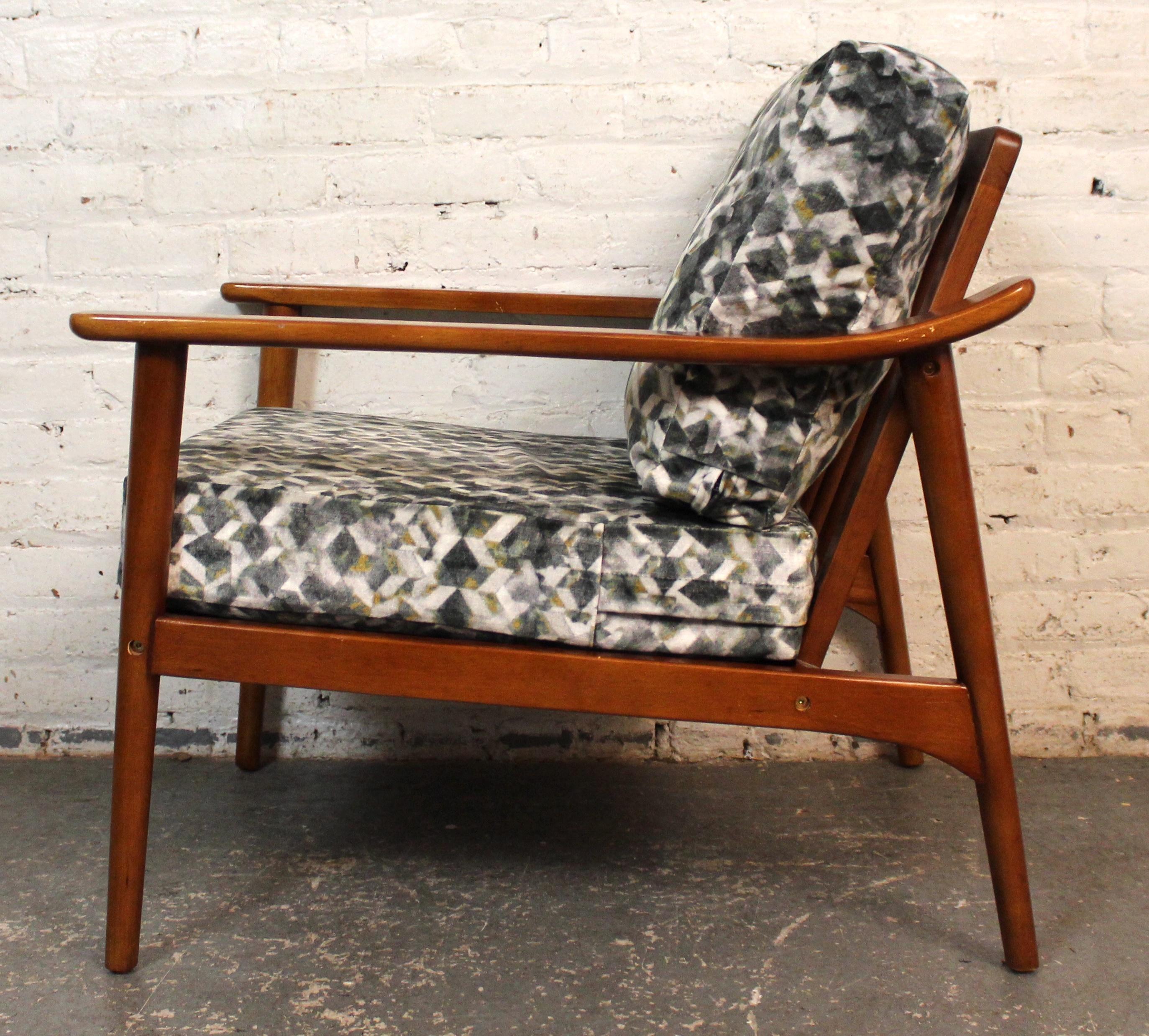 Scandinavian Lounge Chair by Jonathan Adler In Good Condition For Sale In Brooklyn, NY