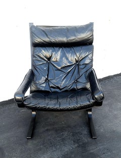 Scandinavian Lounge Chair Designed by Ingmar RELLING for WESTNOFA Vestlandske