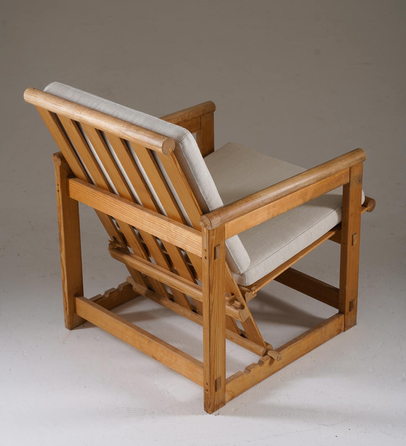 Mid-Century Modern Scandinavian Lounge Chair in Pine, Model 