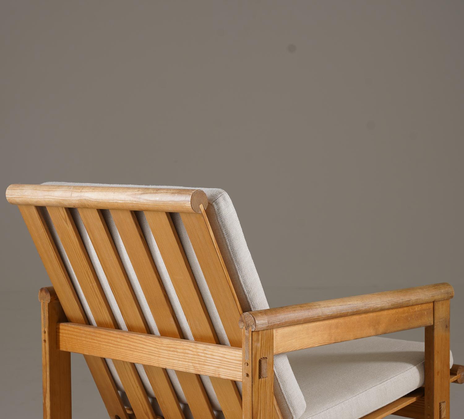 20th Century Scandinavian Lounge Chair in Pine, Model 