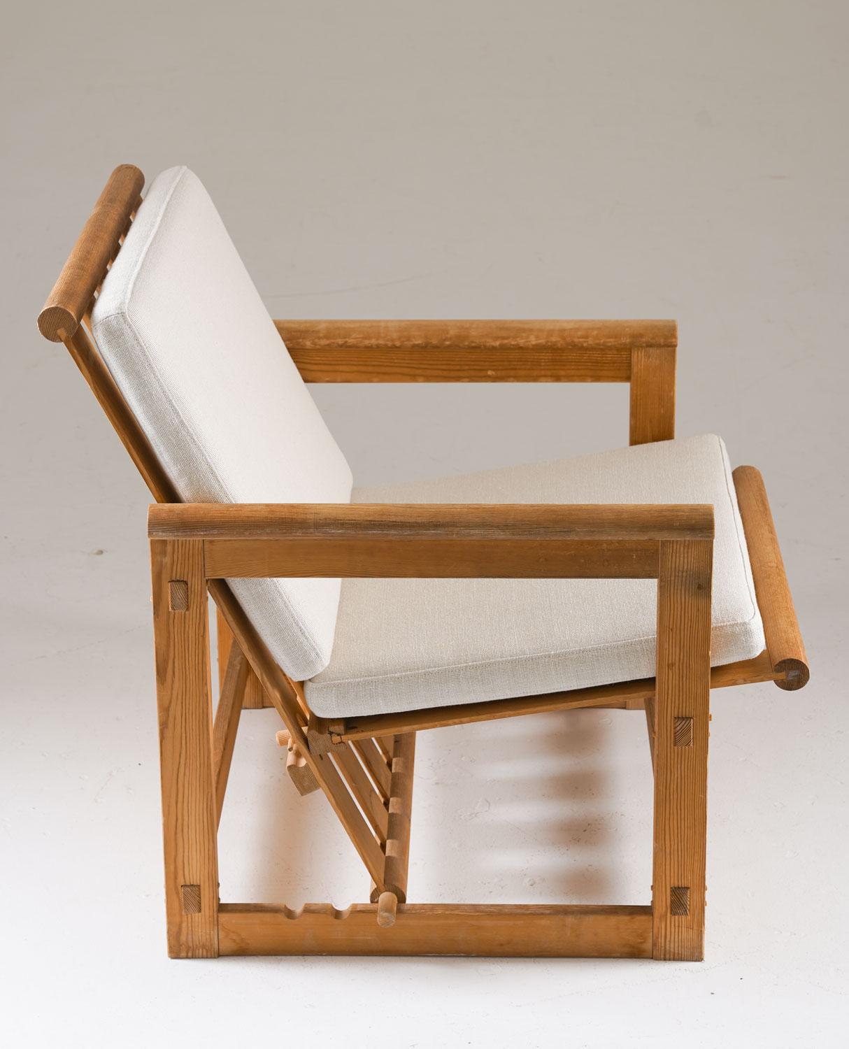 Scandinavian Lounge Chair in Pine, Model 