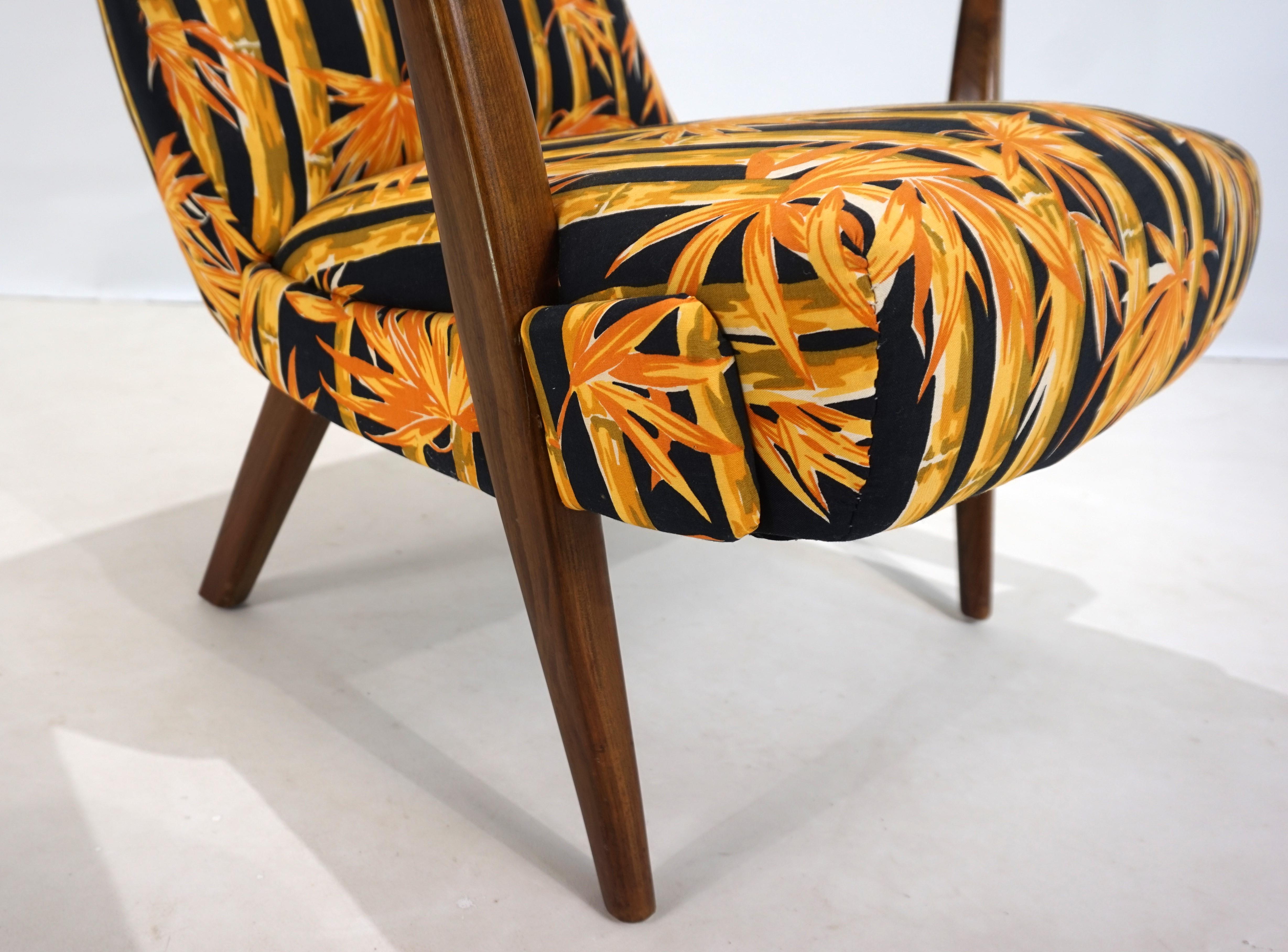 Scandinavian lounge chair Wingchair, 1960 For Sale 8