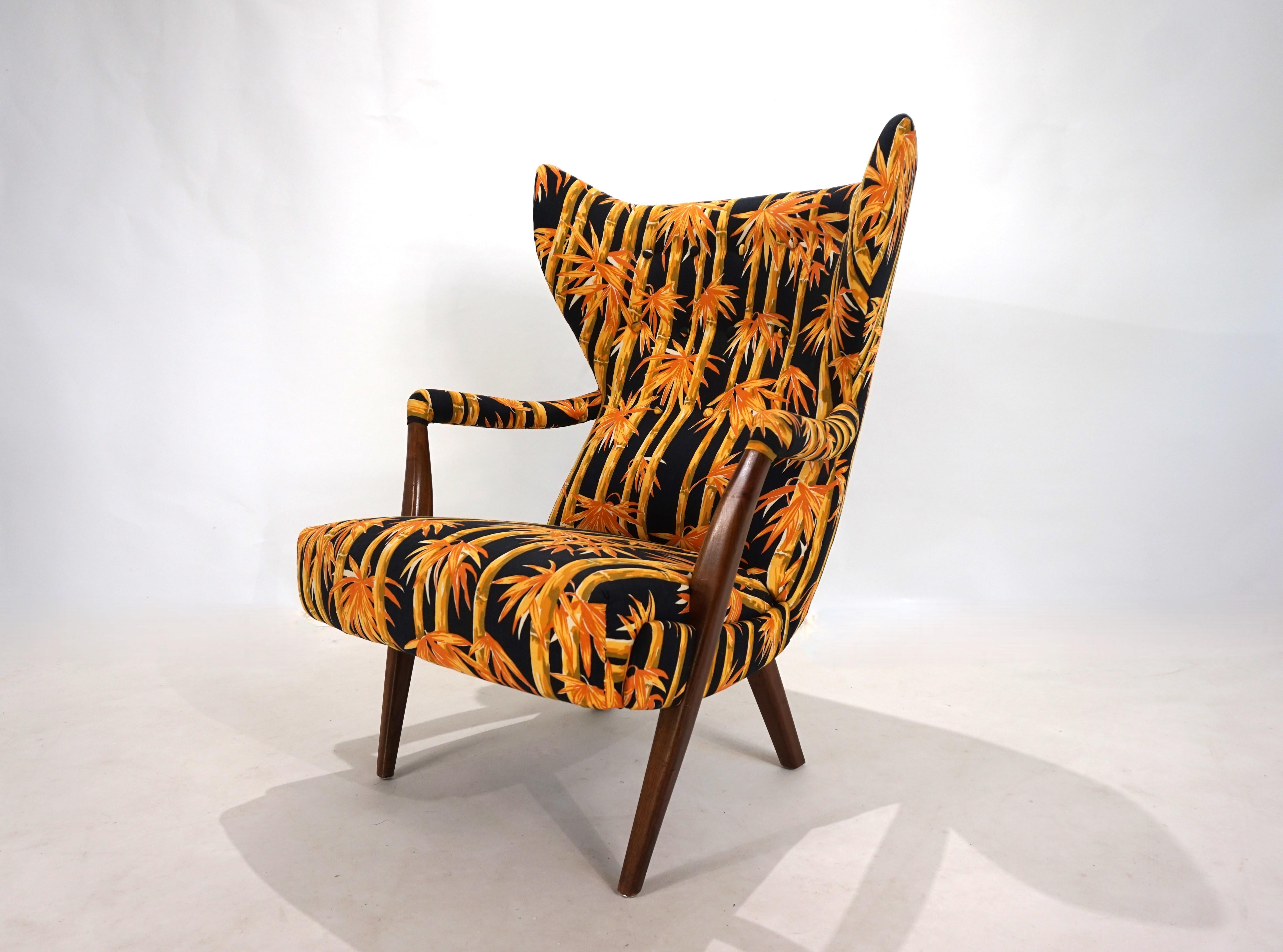 Scandinavian lounge chair Wingchair, 1960 For Sale 1
