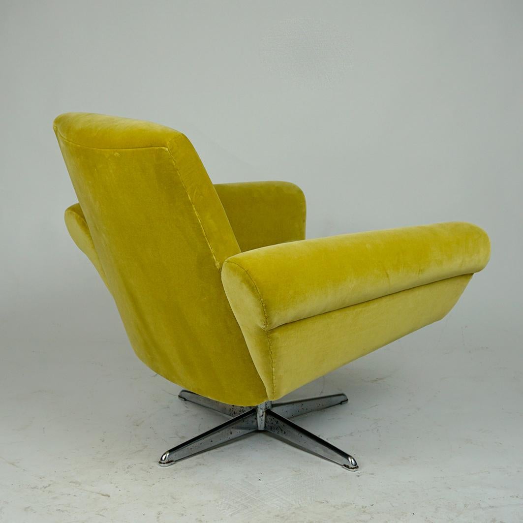 Scandinavian Lounge chair with swivel chrome base and yellow Velvet 2