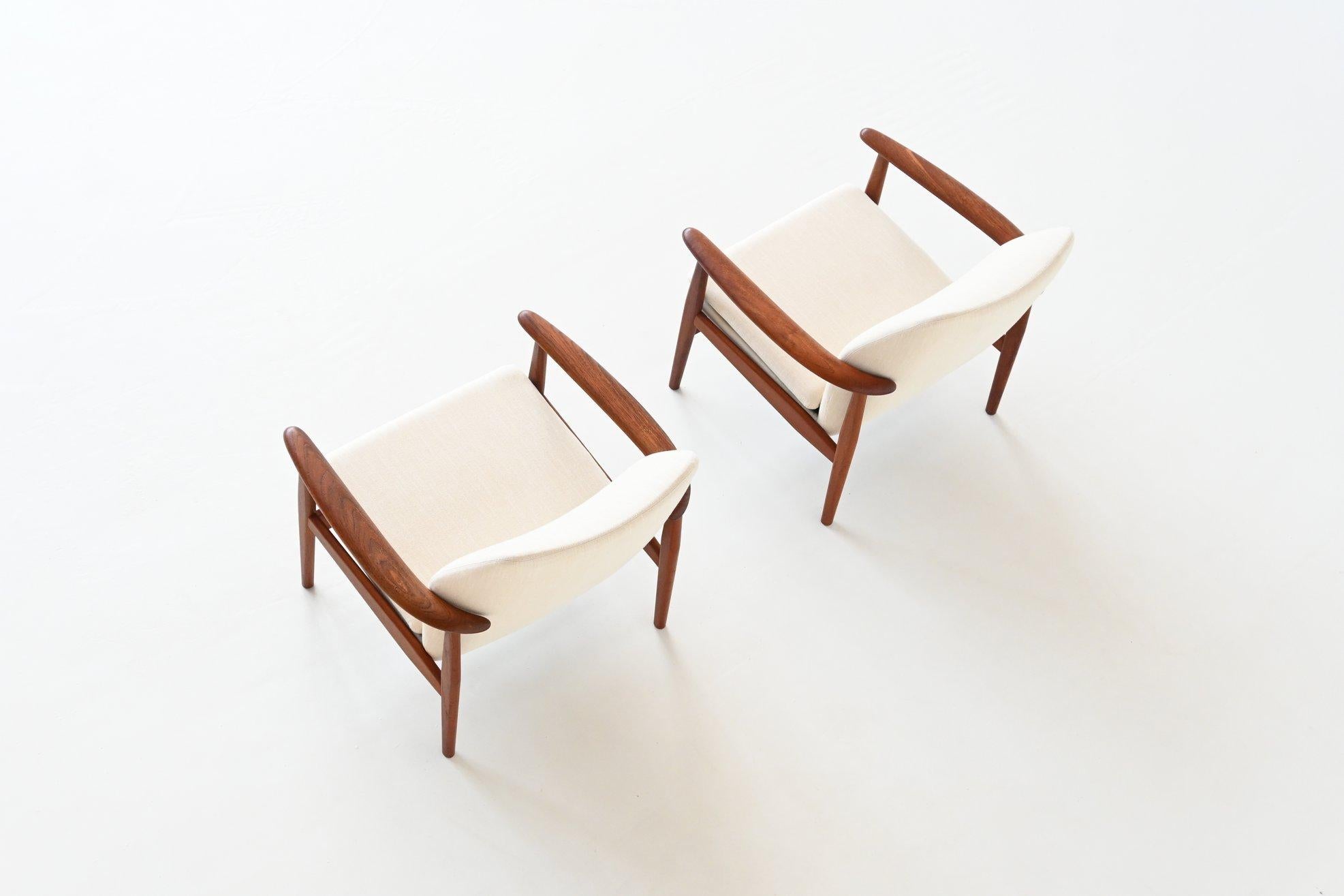 Mid-20th Century Scandinavian Lounge Chairs Teak and Linen Denmark 1960