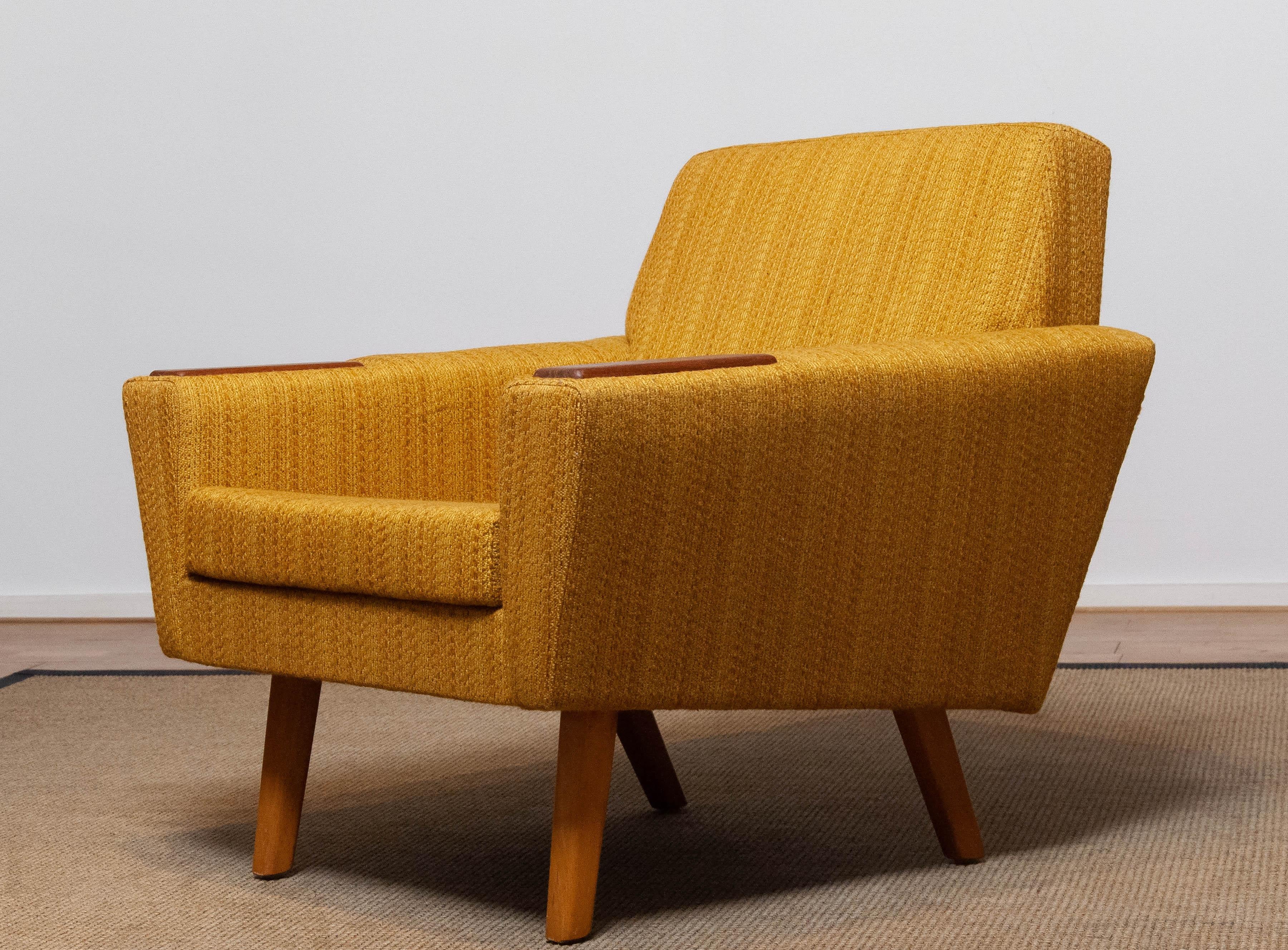 Scandinavian Modern Scandinavian Lounge Chairs with Ochre Fabric And Teak Paws, Denmark 1950s