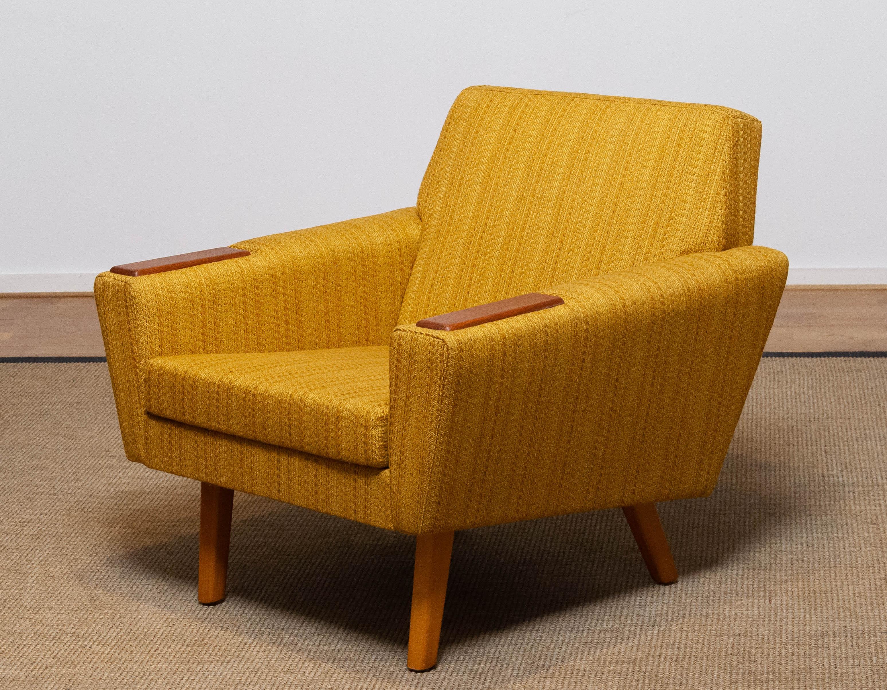 Scandinavian Lounge Chairs with Ochre Fabric And Teak Paws, Denmark 1950s 3
