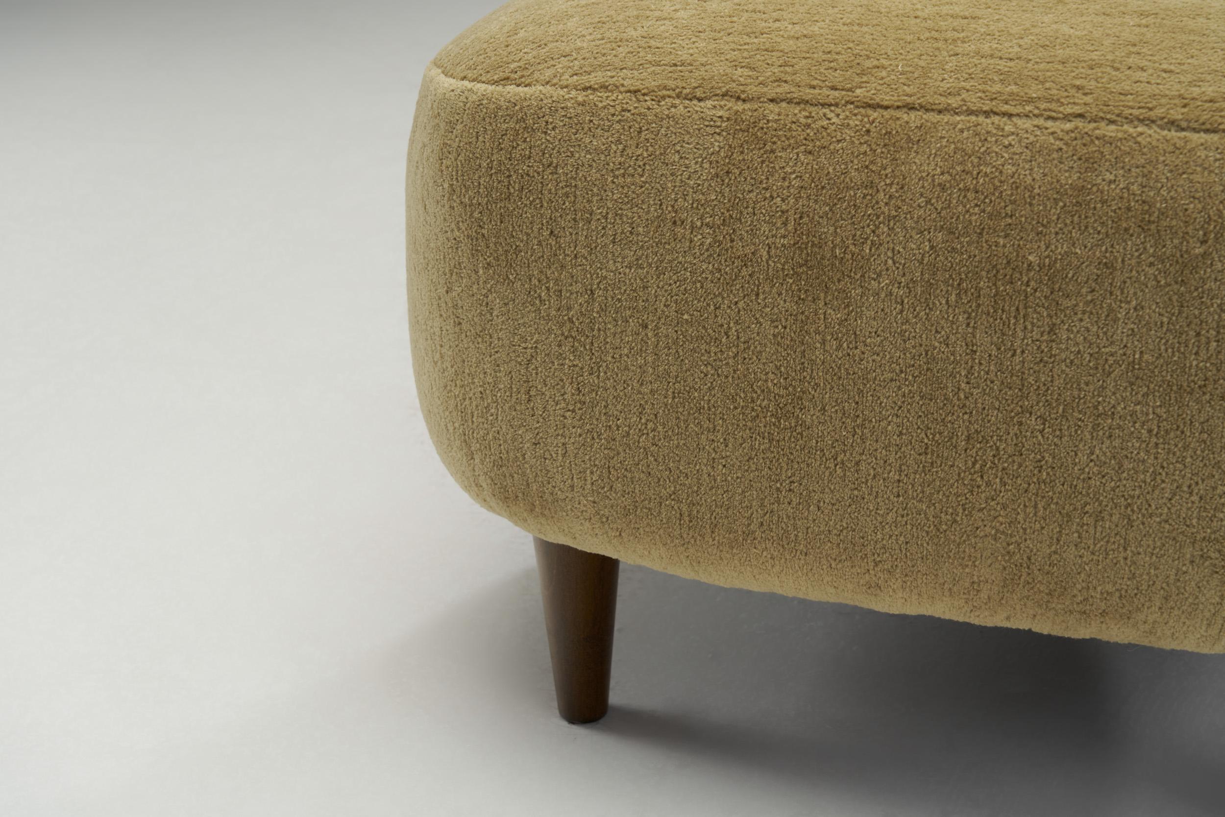 Chaises longues scandinaves à pieds fuselés, Scandinavie, vers 1950 en vente 5