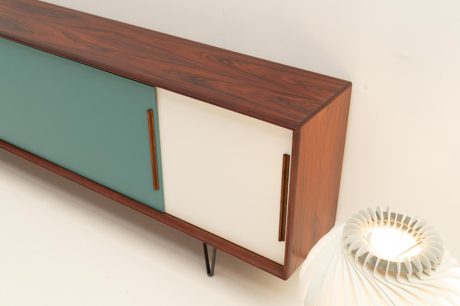 Scandinavian low sideboard 3 doors For Sale 2