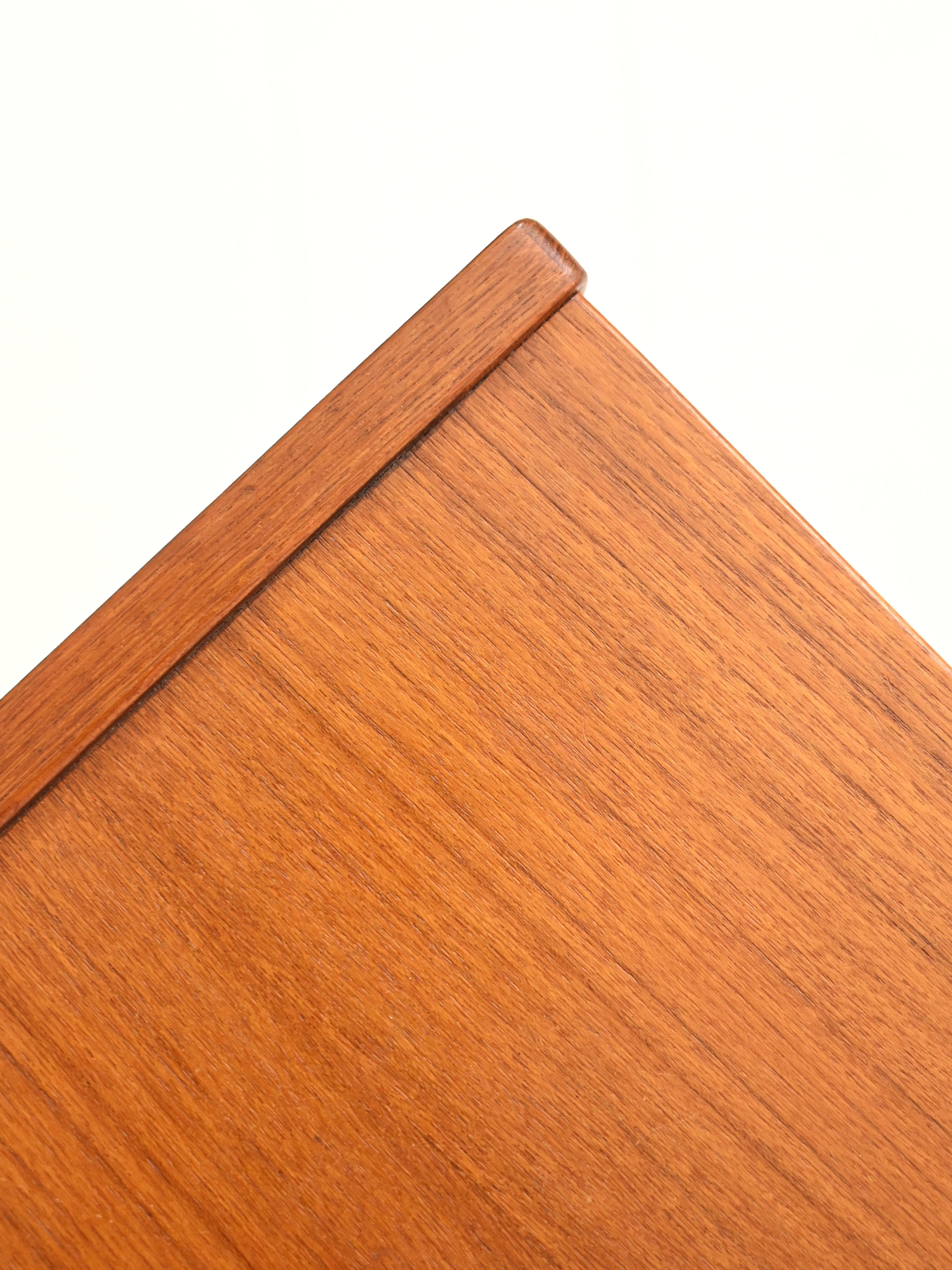 Scandinavian-Made Sideboard with Bar Compartment 2
