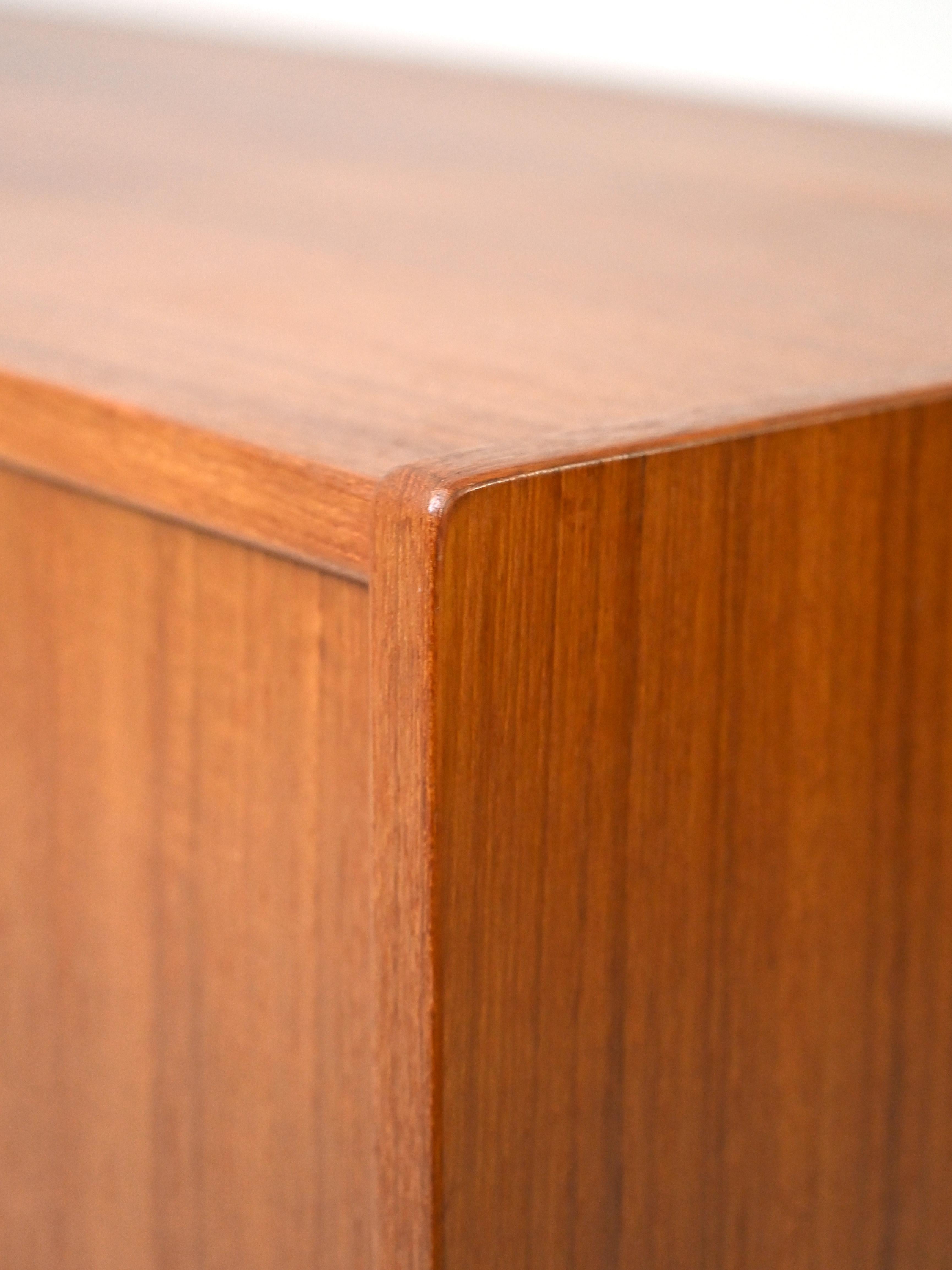 Scandinavian-Made Sideboard with Bar Compartment 3