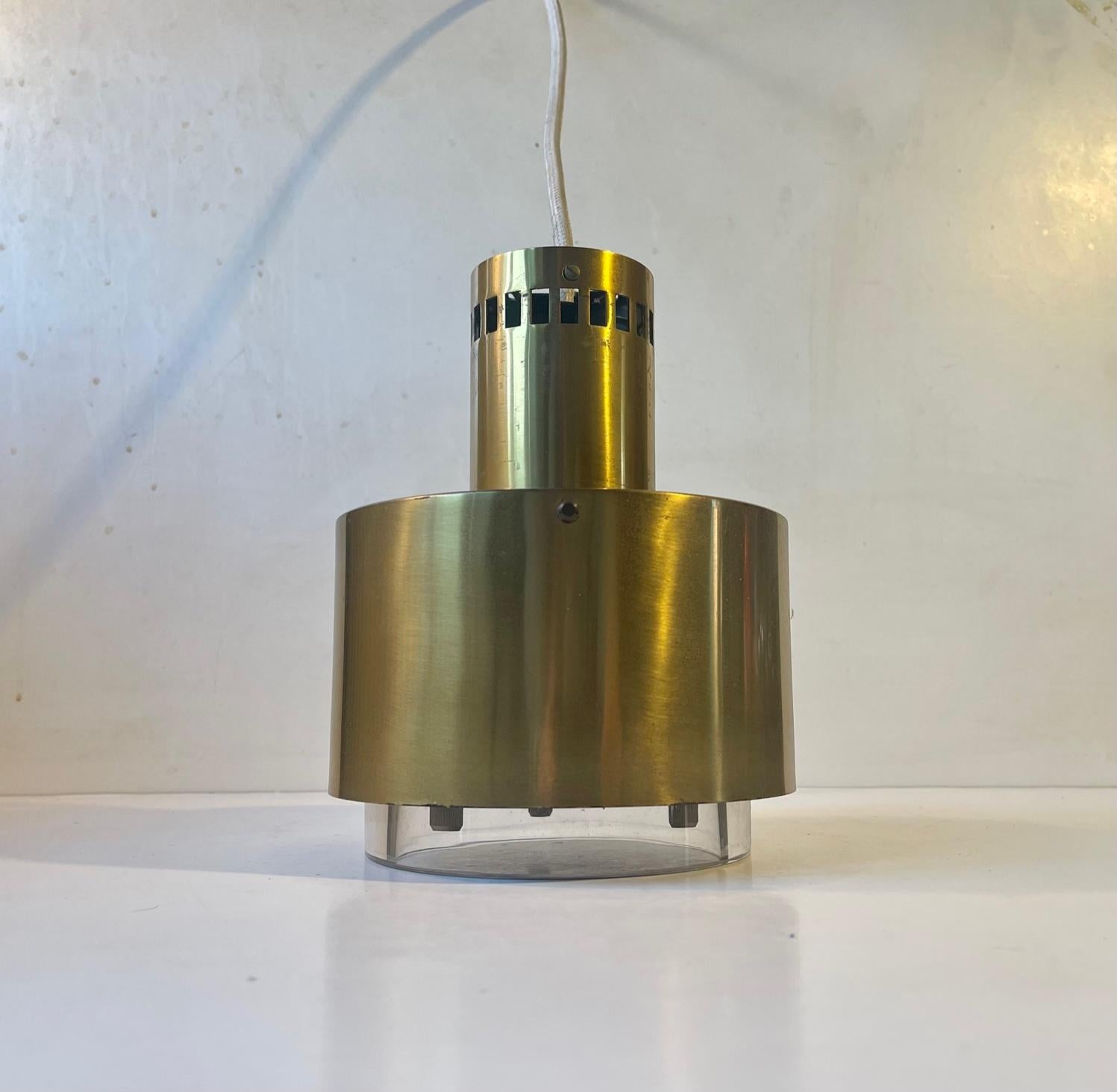 A very rare solid brass and crystal pendant light designed by the danish architect Kay Kørbing in 1967 for the two danish DFDS Ferries/Ships M/S Winston Churchill and M/S Princesse Margrethe. This particular example is the Princess Margrethe version
