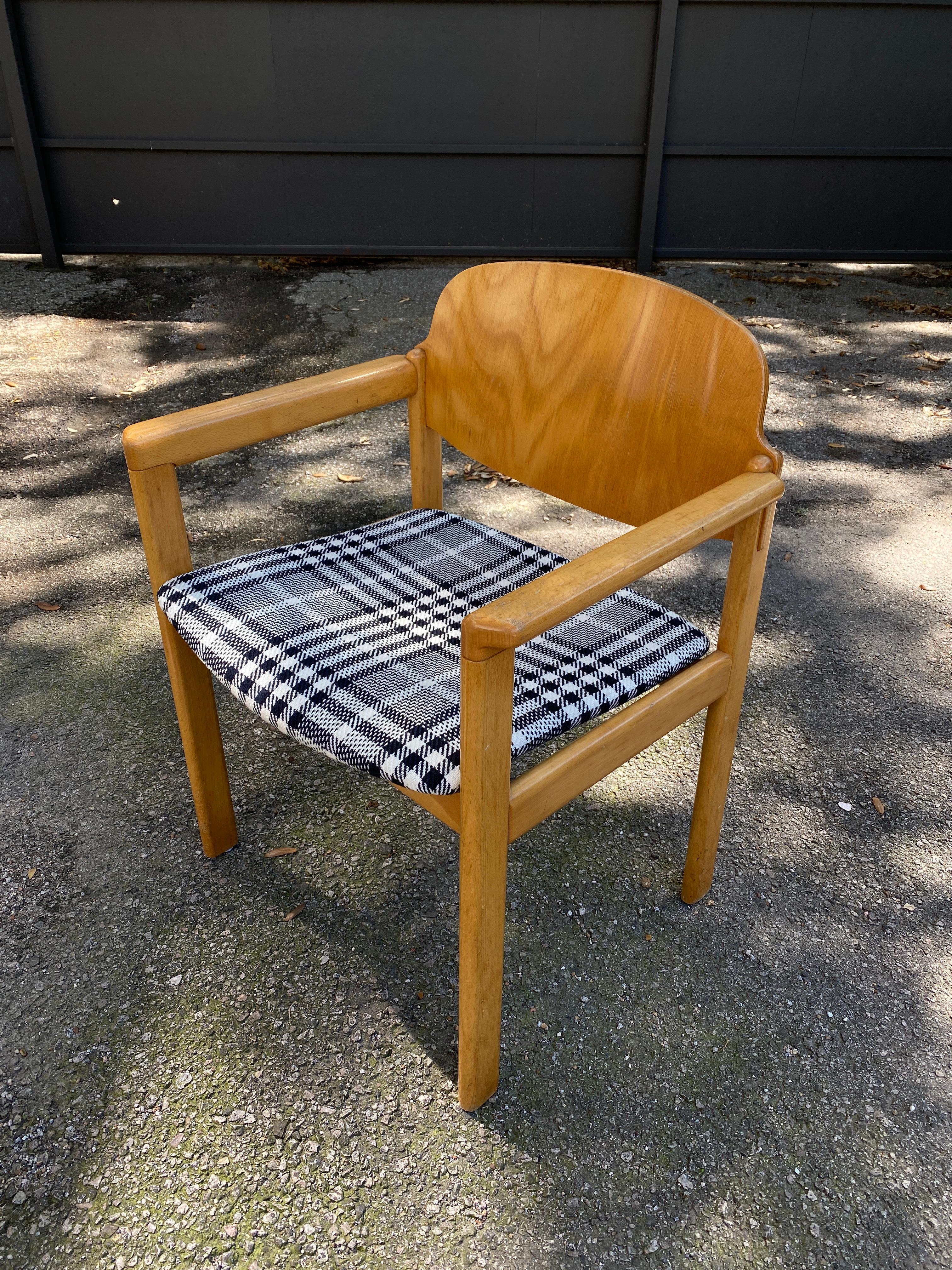 Dutch Scandinavian Midcentury Armchairs in Plaid, Set of 6 For Sale