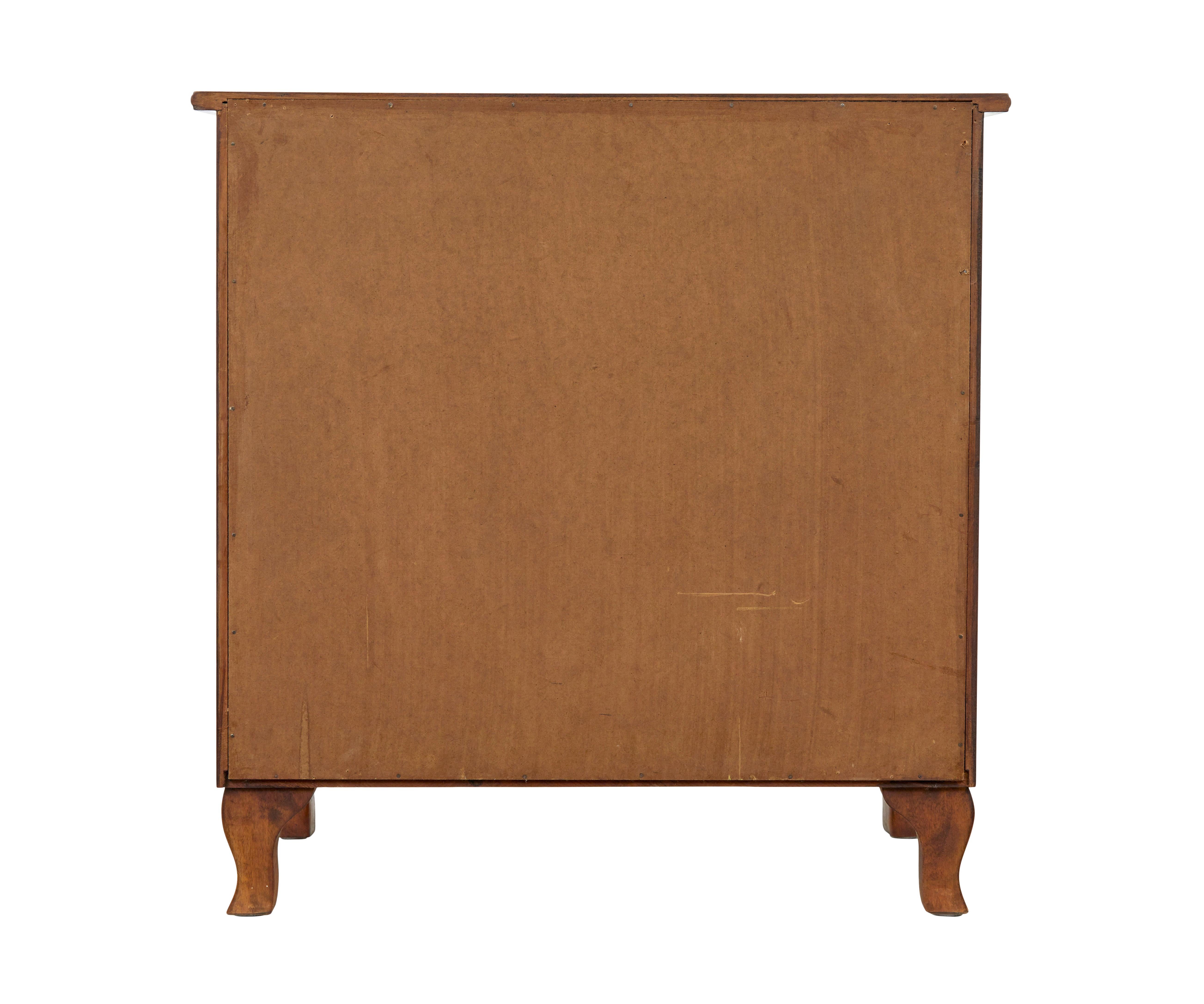 Danese Cassettiera barocca revival scandinava di metà secolo in vendita