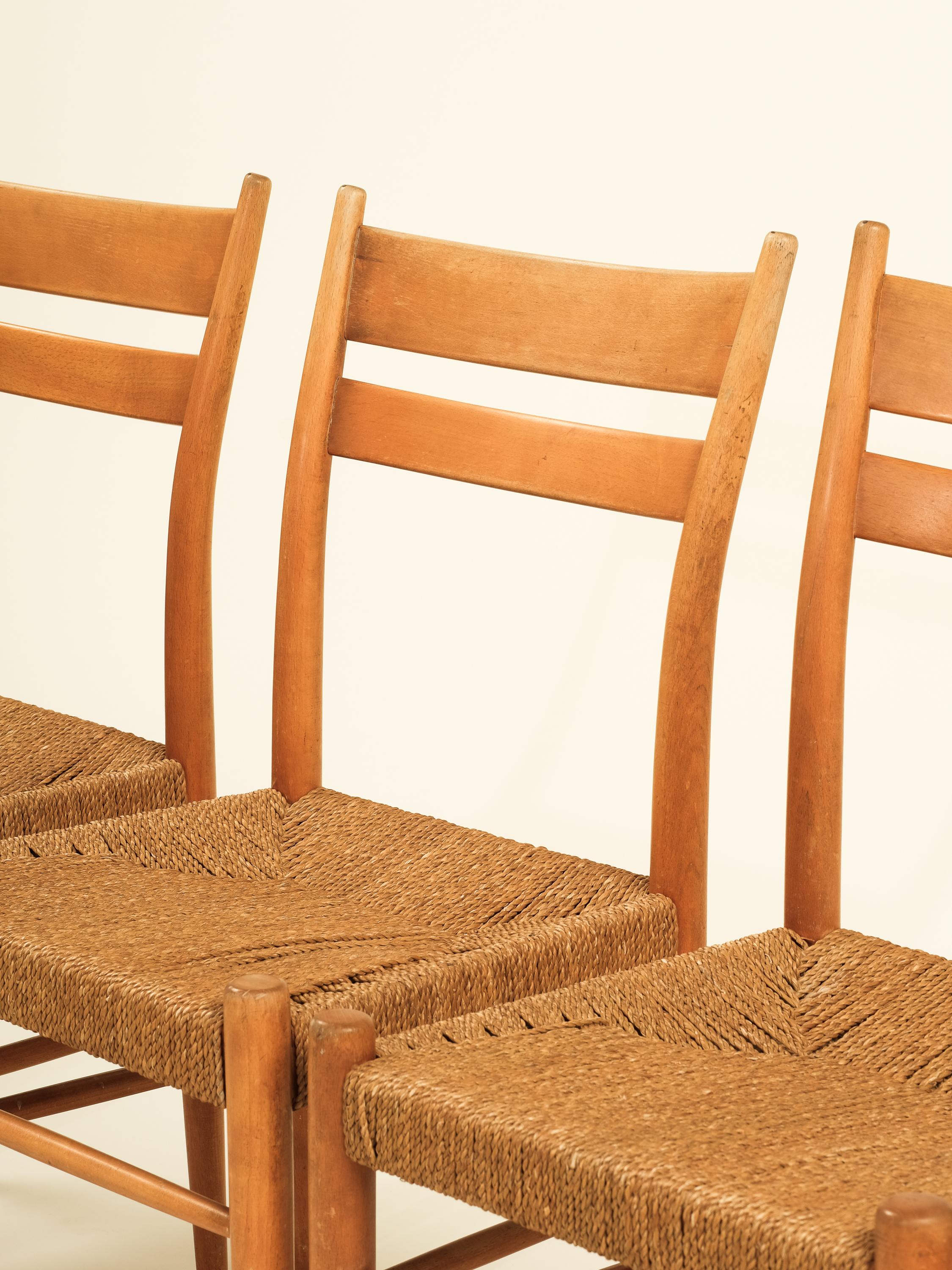 Sedie da pranzo scandinave di metà secolo in Beeche con sedile in corda, set da 4 In condizioni buone in vendita a Karis, Nyland