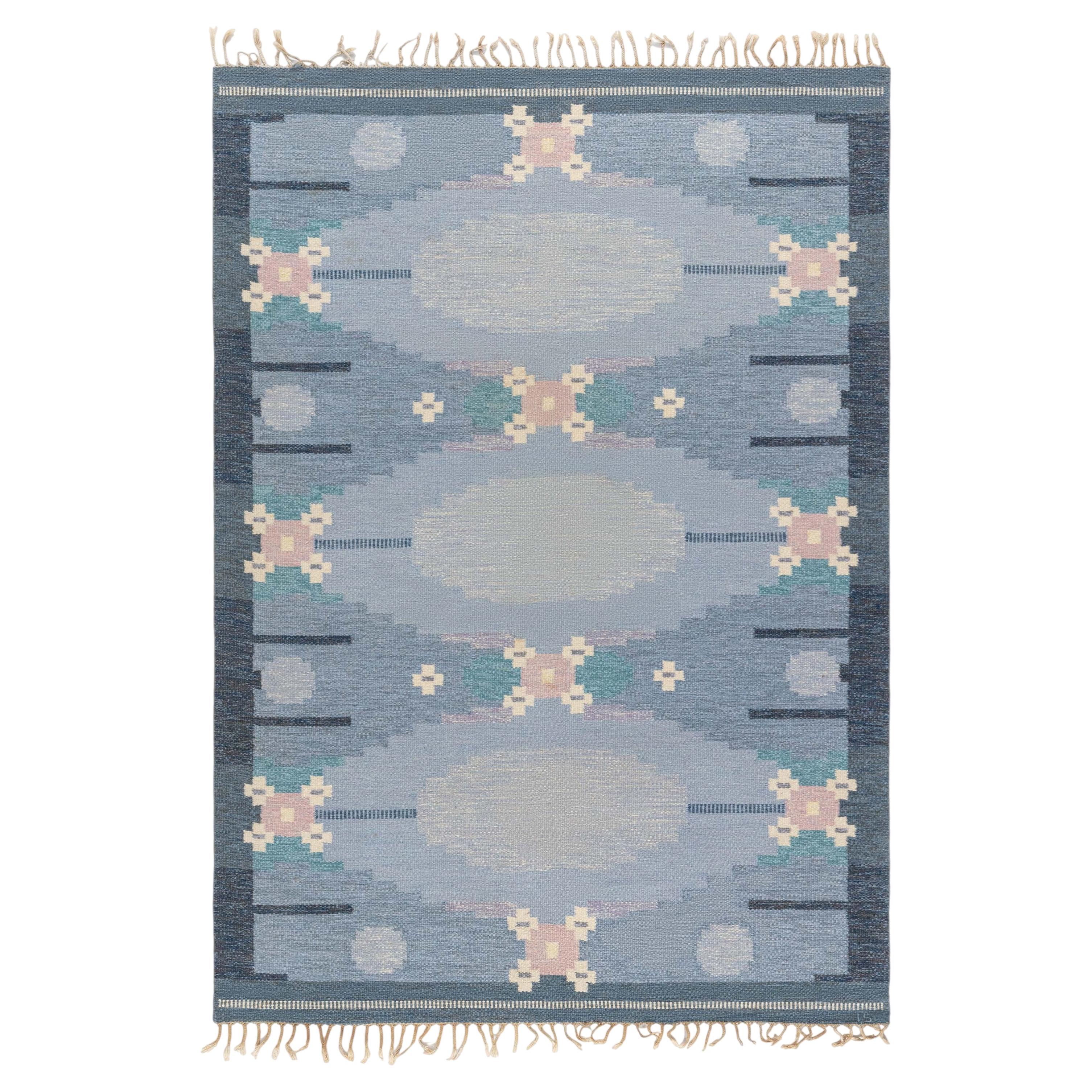 Beiger Flachgewebeteppich im skandinavischen Mid-Century-Stil, signiert von Ingegerd Silow