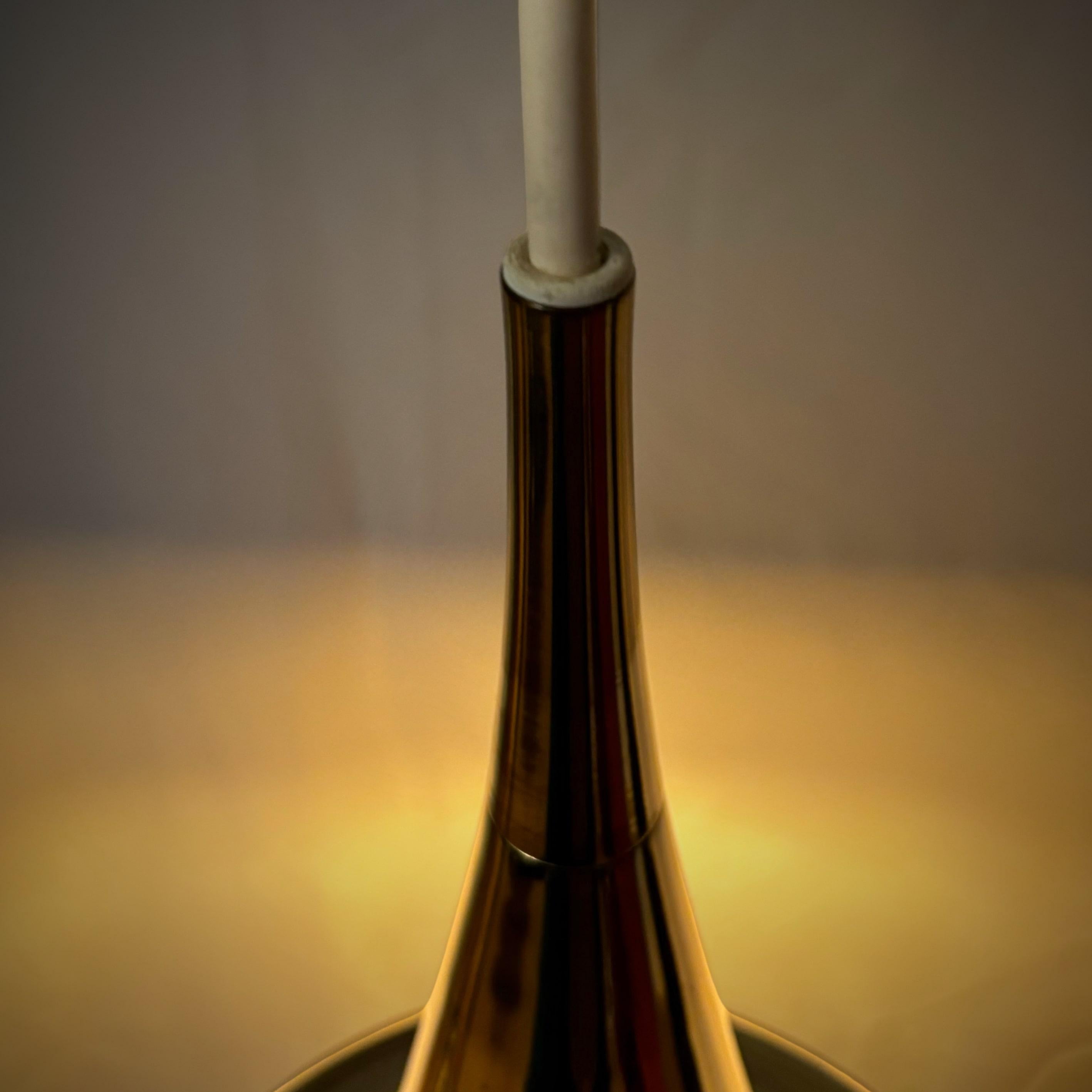 Scandinavian mid-century brass pendant lamp by Eje Ahlgren for Bergboms, Sweden For Sale 4