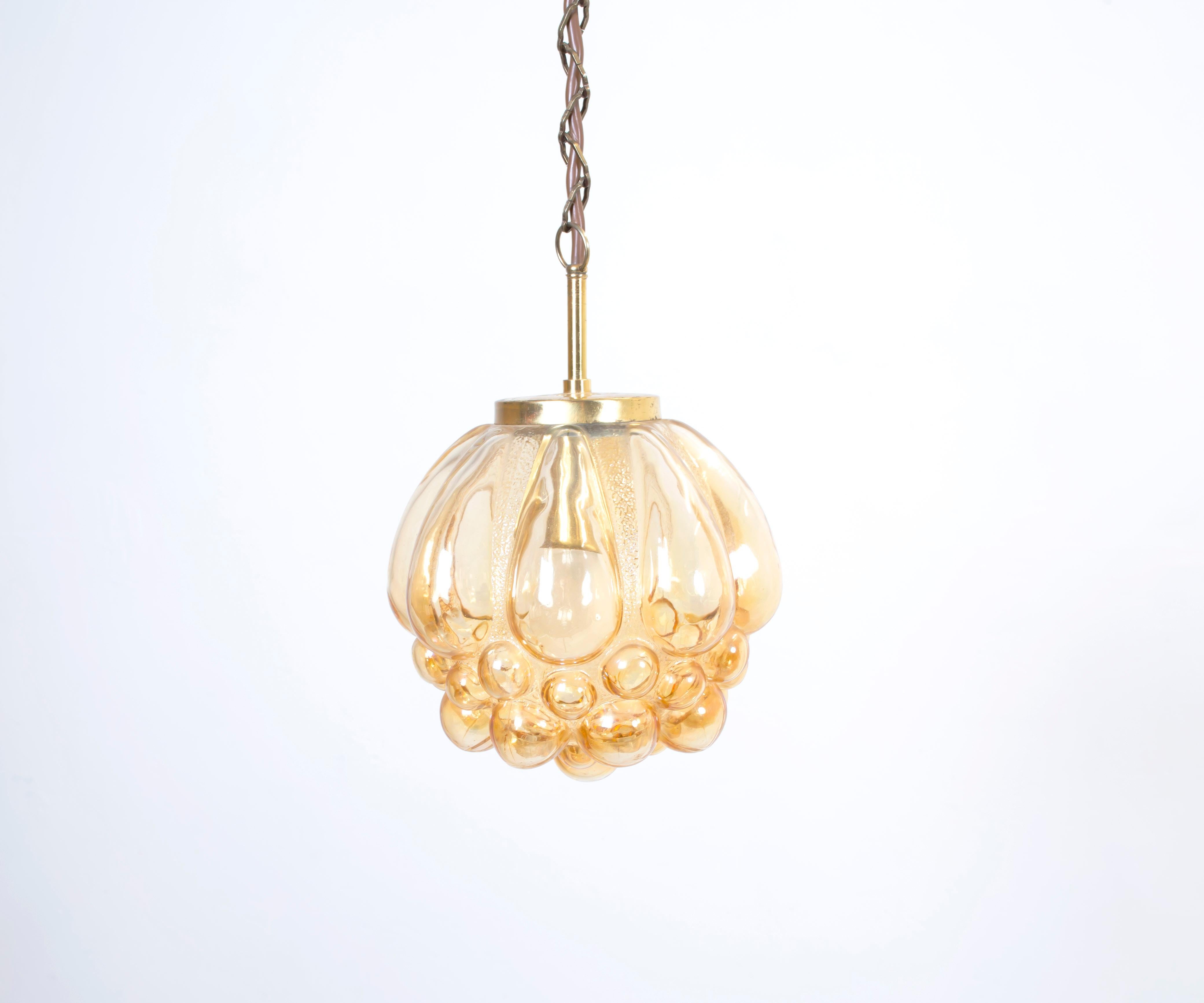 Lampada da soffitto a bolla scandinava del Medioevo, Norvegia, 1970 In condizioni buone in vendita a Oslo, NO