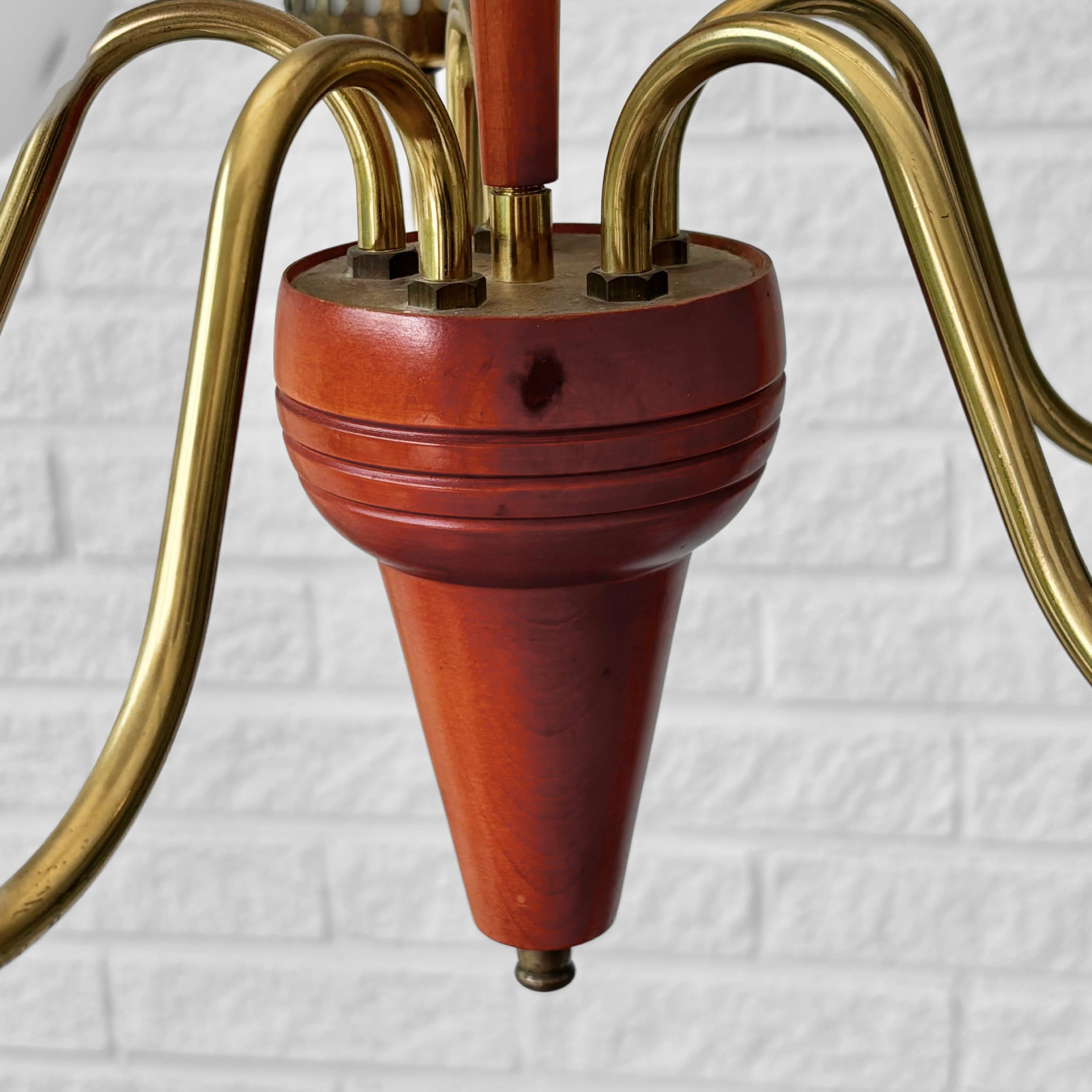 Lampadario scandinavo di metà secolo, ottone, vetro e betulla, Svezia, anni '50 in vendita 4