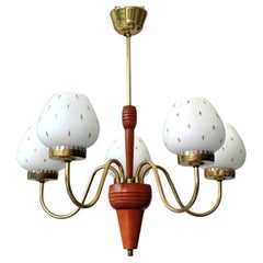 Chandeliers and Pendants