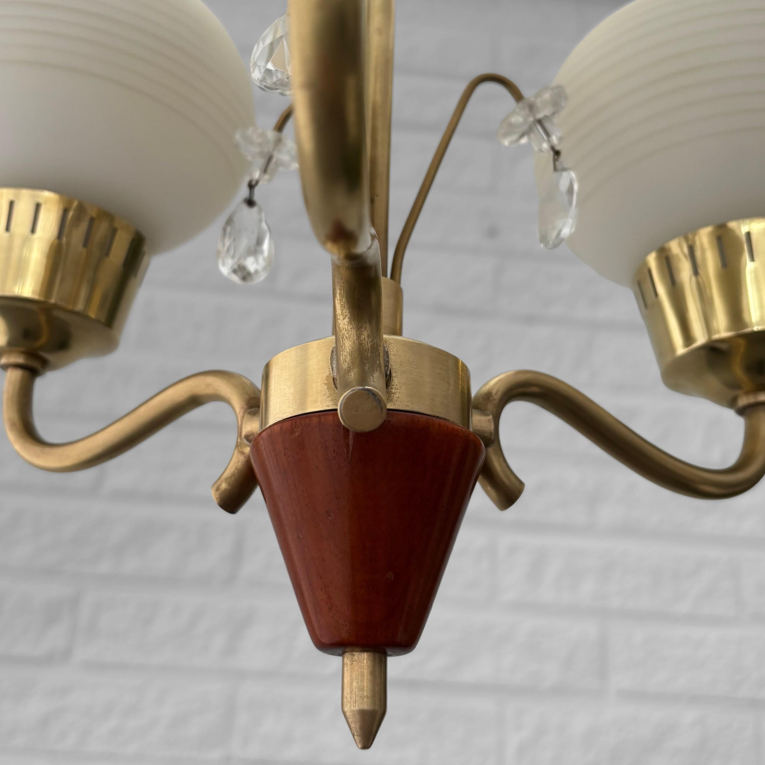 Scandinavian mid-century chandelier, brass with crystal prisms, Sweden, 1940s 2