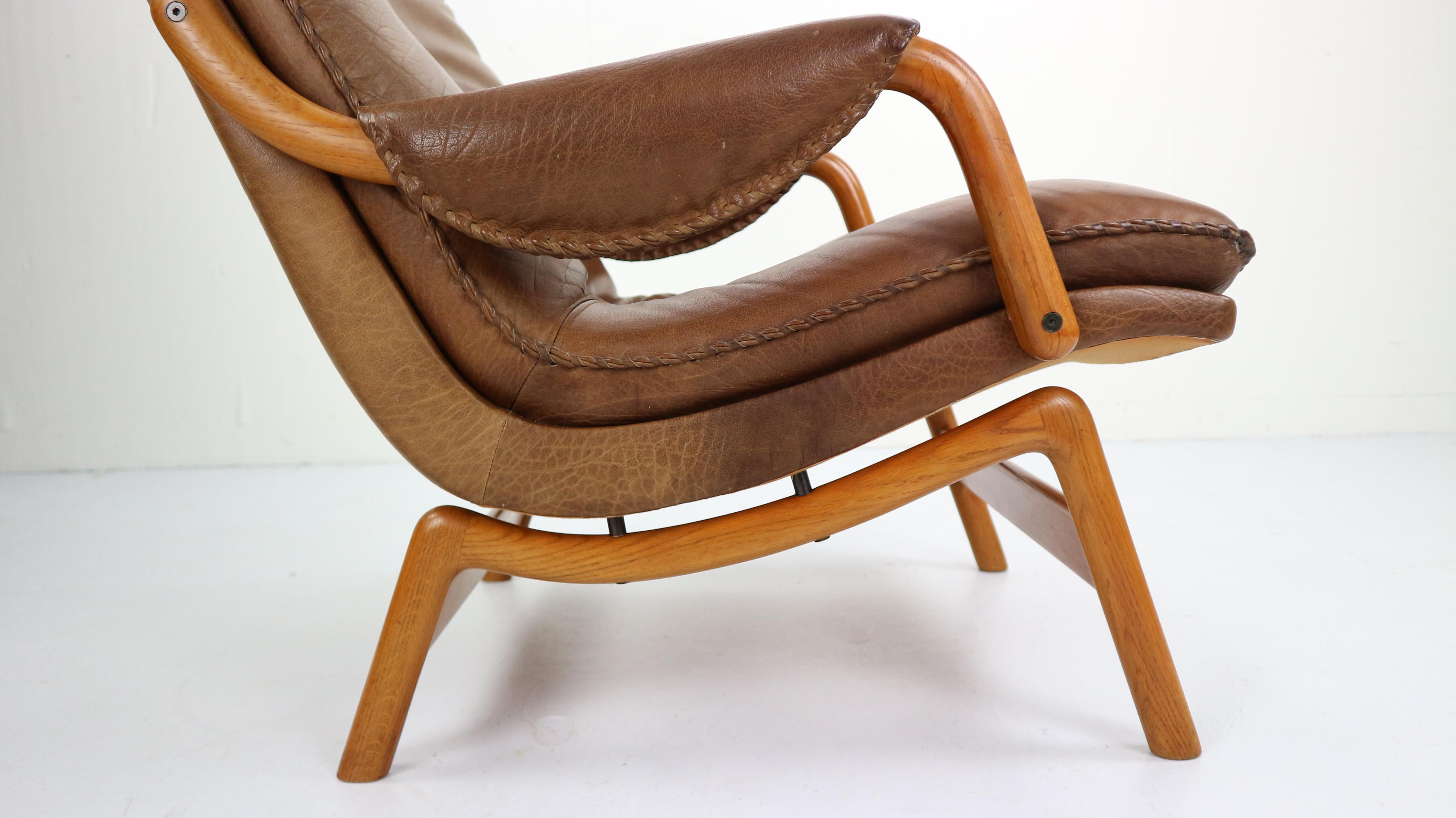 Scandinavian Midcentury Design Brown Leather Lounge Chair, 1960s 6