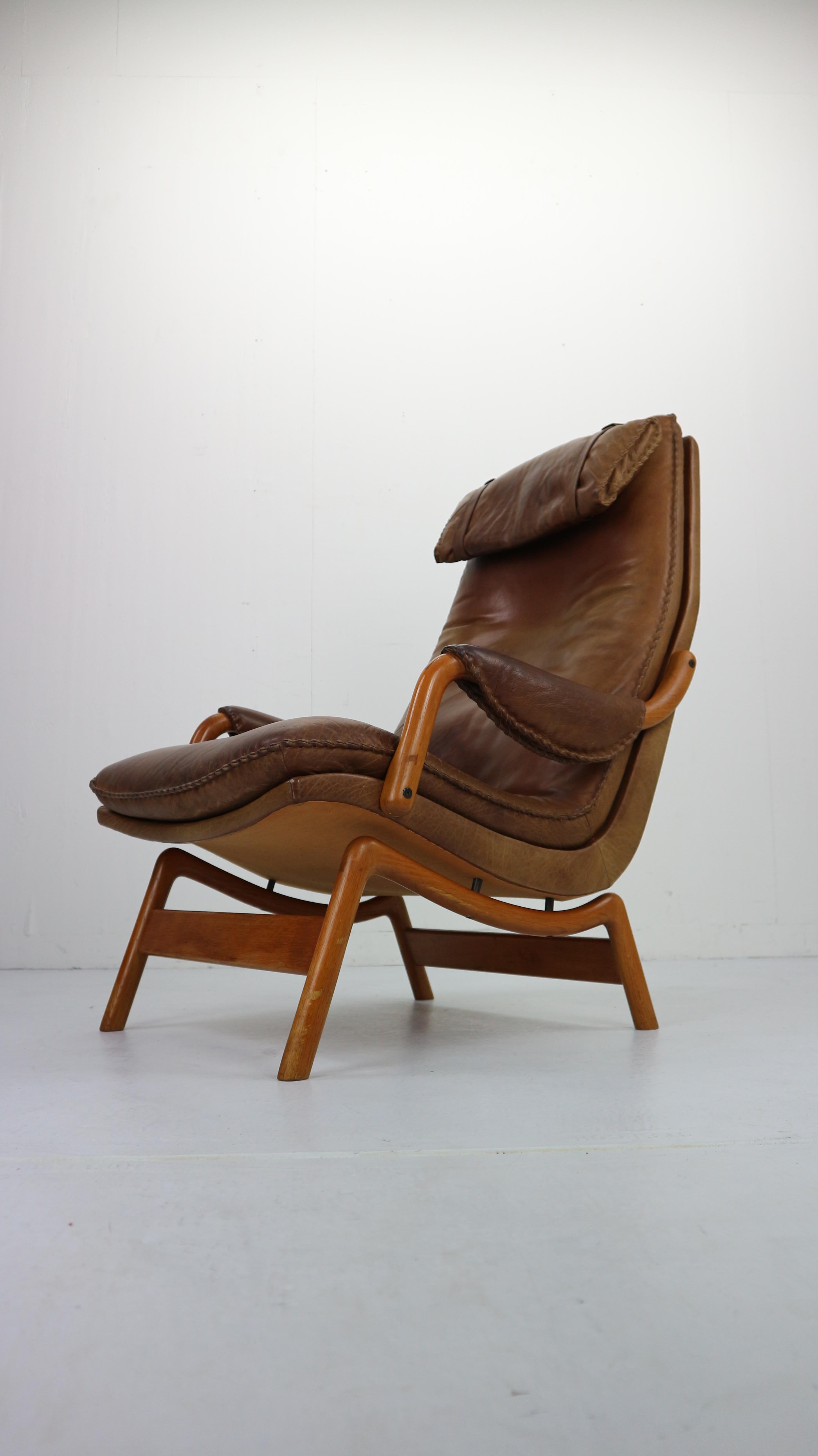 Scandinavian Modern Scandinavian Midcentury Design Brown Leather Lounge Chair, 1960s