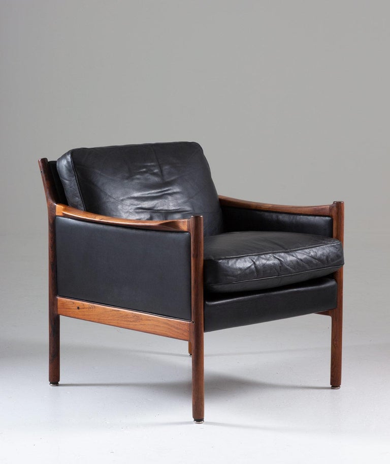 Norwegian Scandinavian Midcentury Leather and Rosewood Lounge Chairs by Torbjørn Afdal For Sale