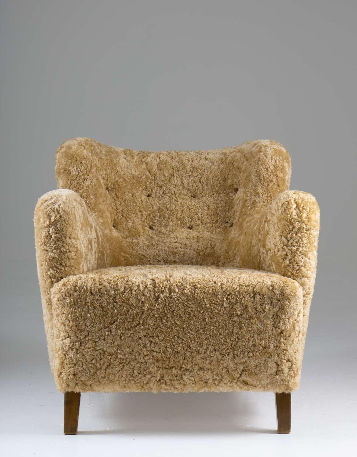 Danish Scandinavian Mid Century Lounge Chair in Sheepskin