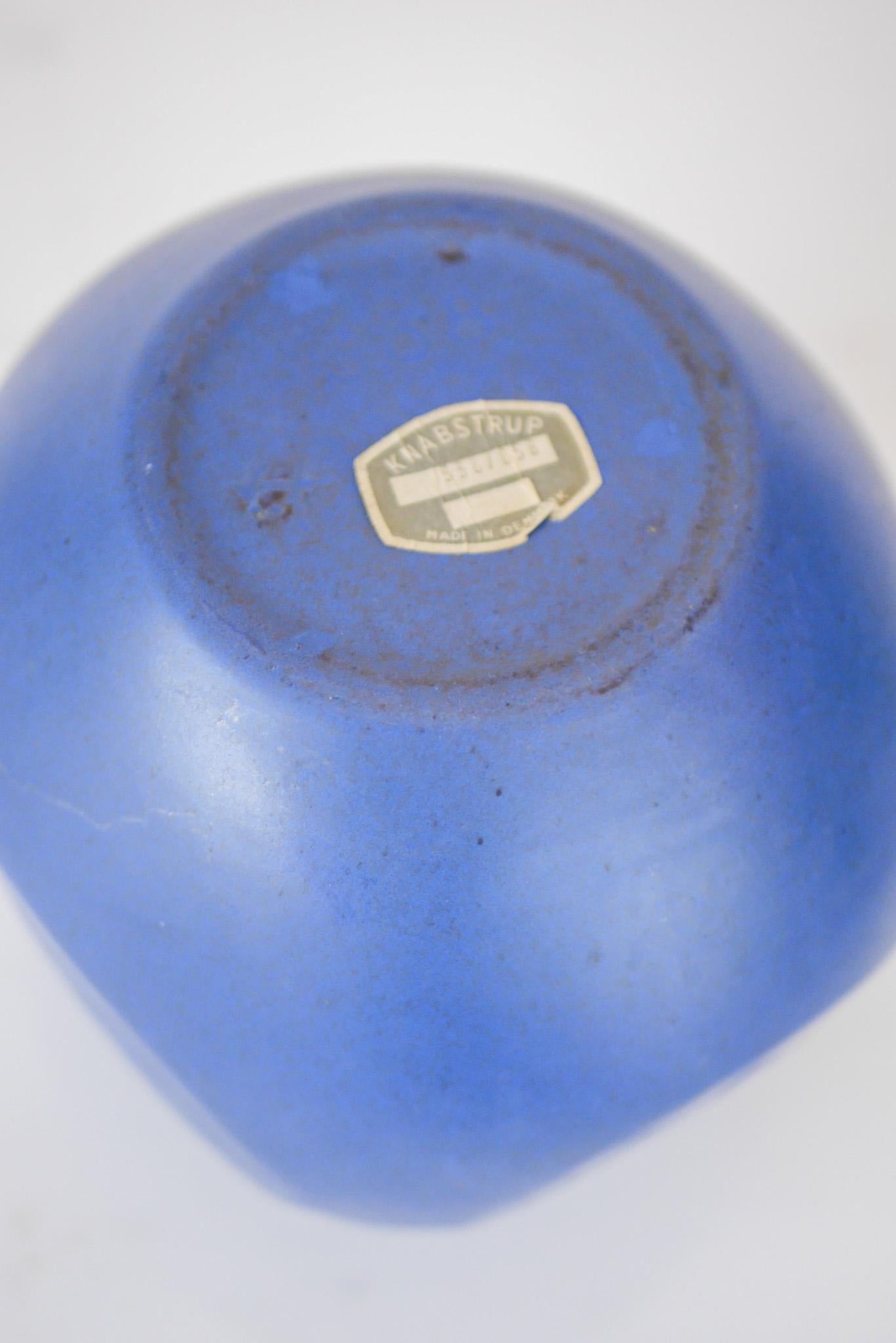 Mid-Century Modern Scandinavian Mid-century modern art pottery vase, from Knabstrup, Denmark For Sale