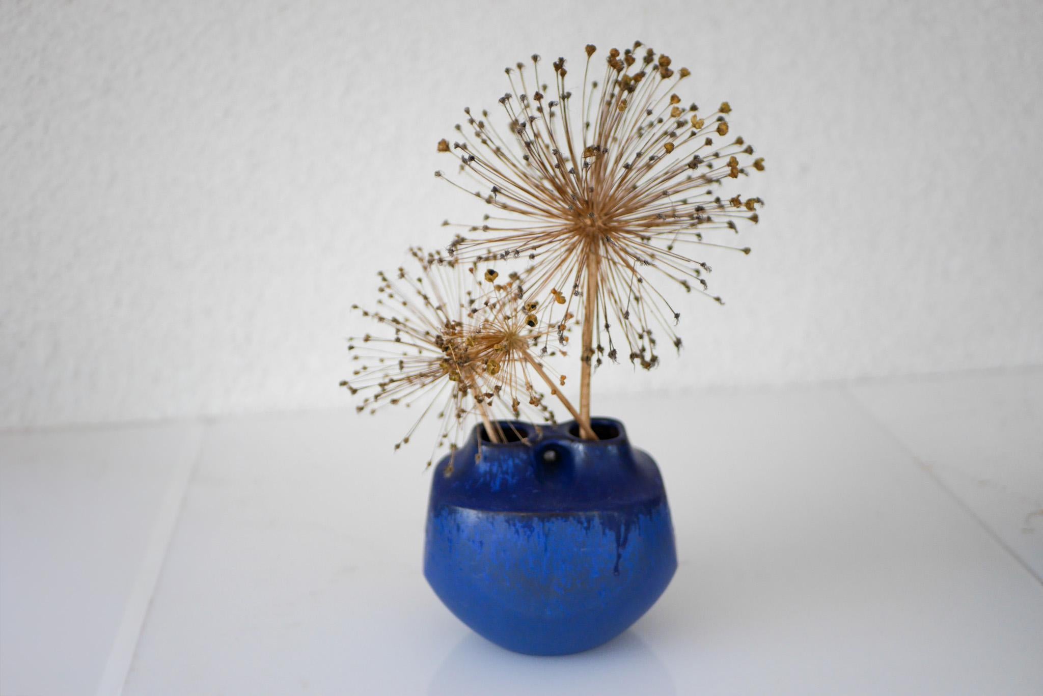 Scandinavian Mid-century modern art pottery vase, from Knabstrup, Denmark In Good Condition For Sale In Skarpnäck, SE