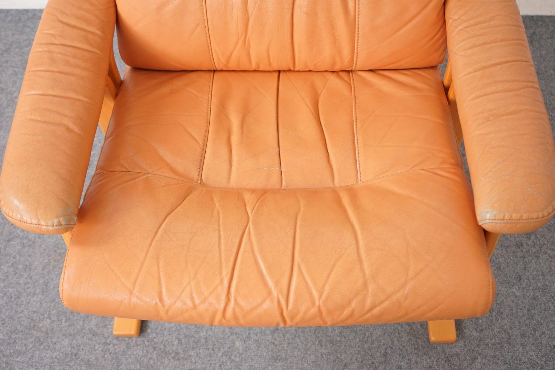 Norwegian Scandinavian Mid-Century Modern Beech & Leather Easy Chair by Ekornes