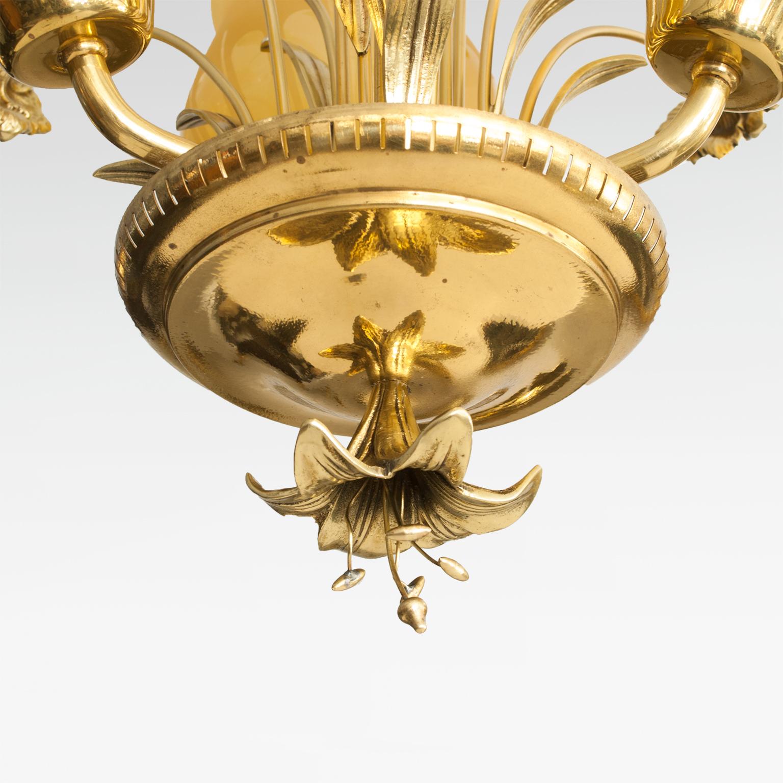 Scandinavian Mid-Century Modern Brass Chandelier by Bröderna Malmström In Good Condition In New York, NY