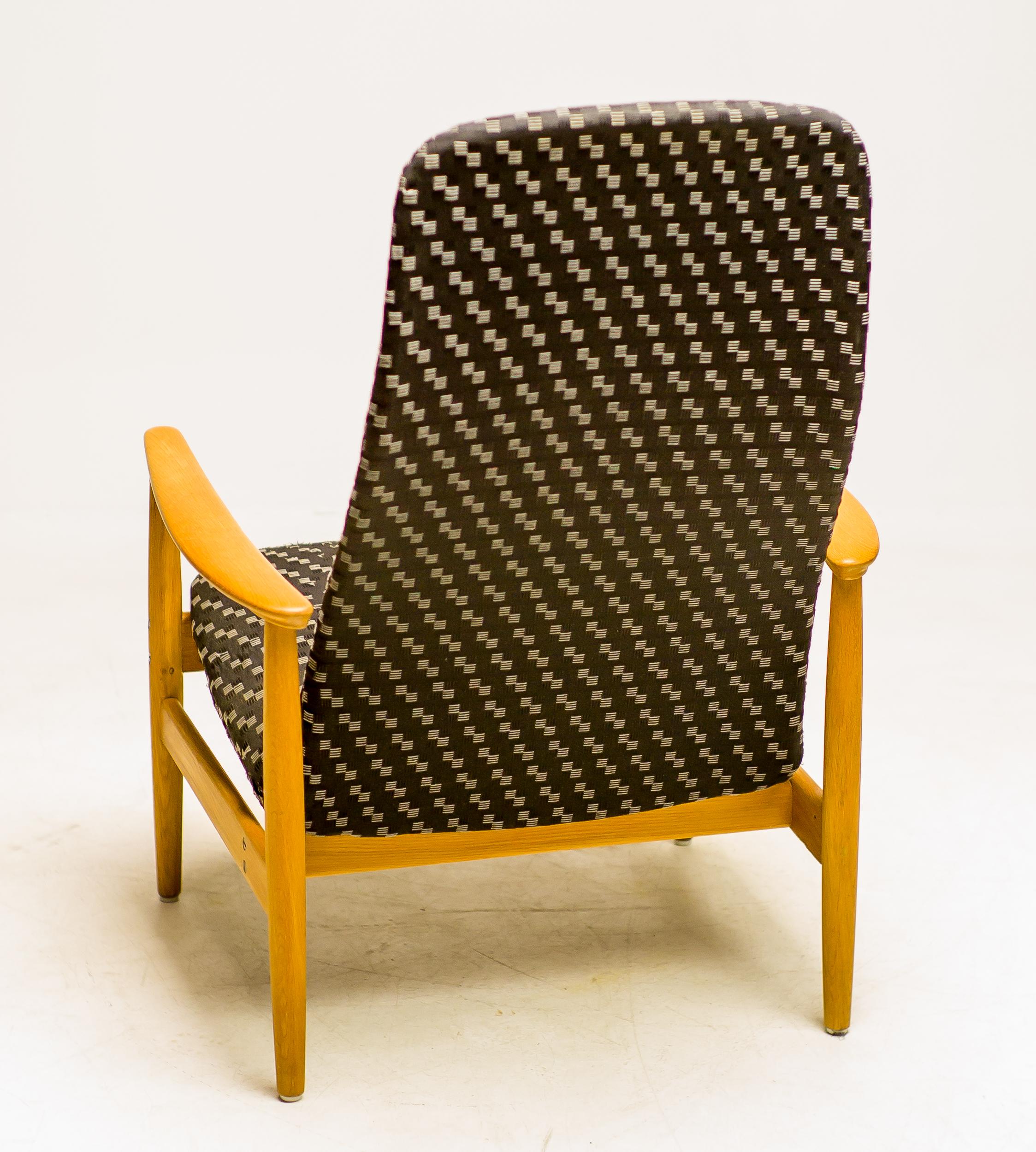 Scandinavian Mid Century Modern Lounge Chair by Alf Svensson in vendita 4
