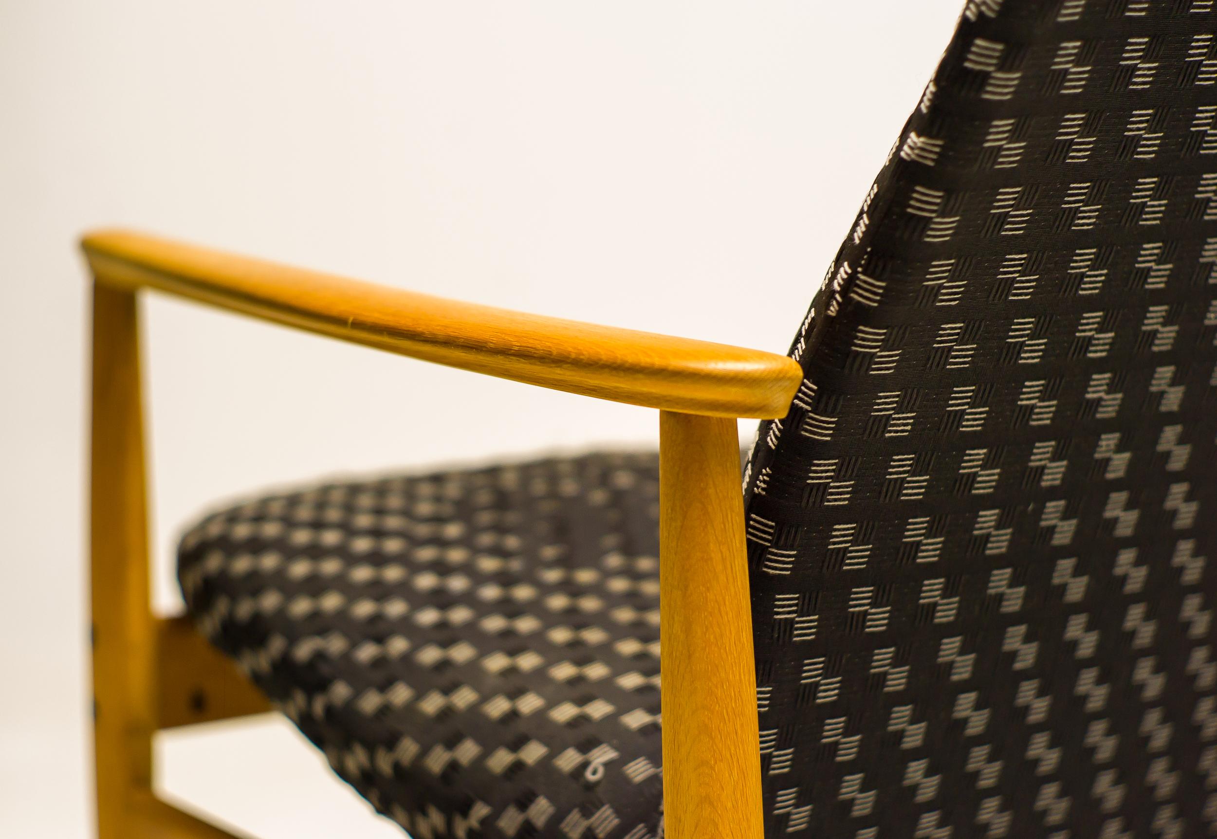 Scandinavo moderno Scandinavian Mid Century Modern Lounge Chair by Alf Svensson in vendita