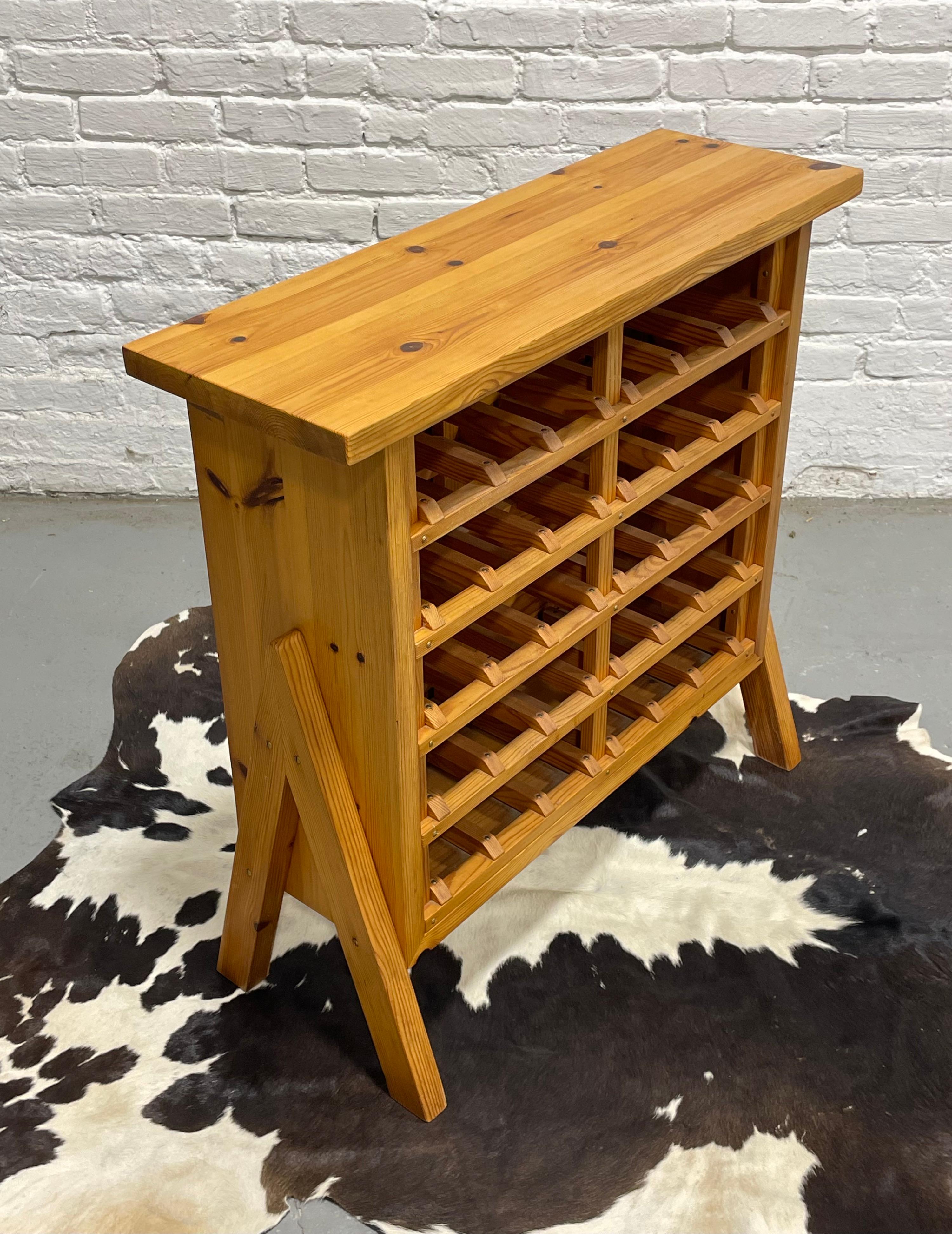 SCANDINAVIAN Mid Century Modern PINE Wine Rack c. 1970’s in vendita 6