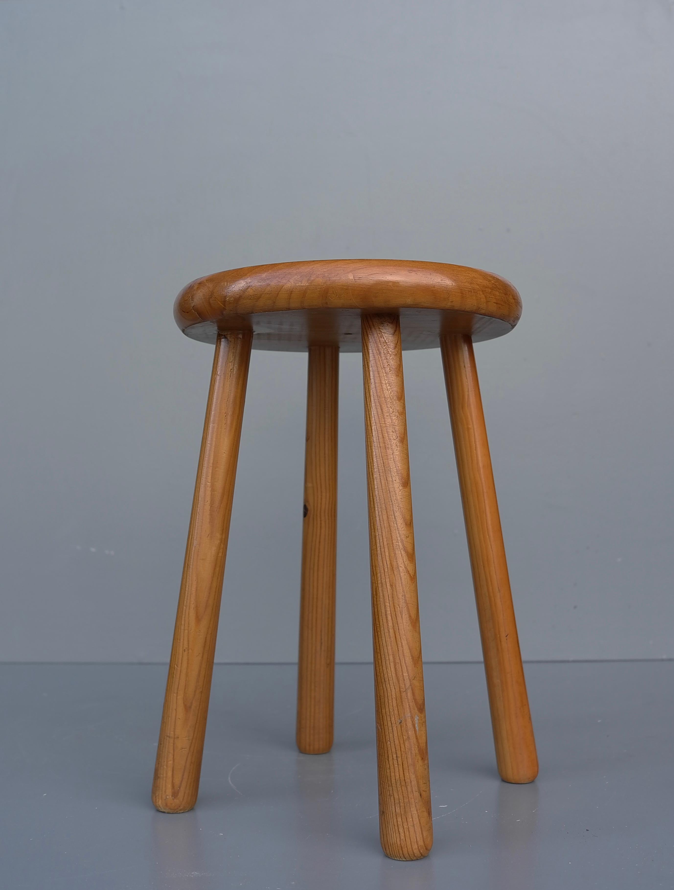 Scandinavian Mid-Century Modern solid pine stool, Sweden 1950's.