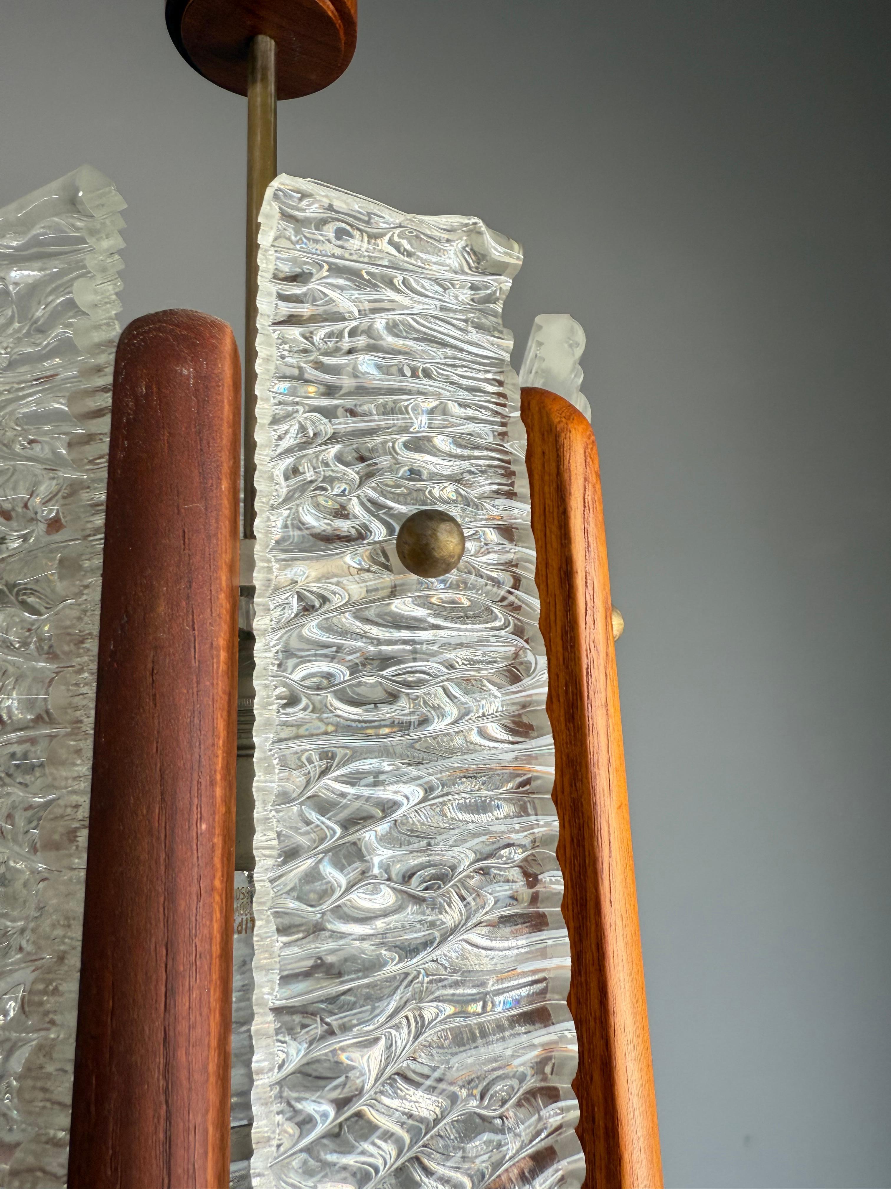 XX secolo Scandinavian Mid-Century Modern Teak and Textured Glass Pendant Light, 1960s in vendita