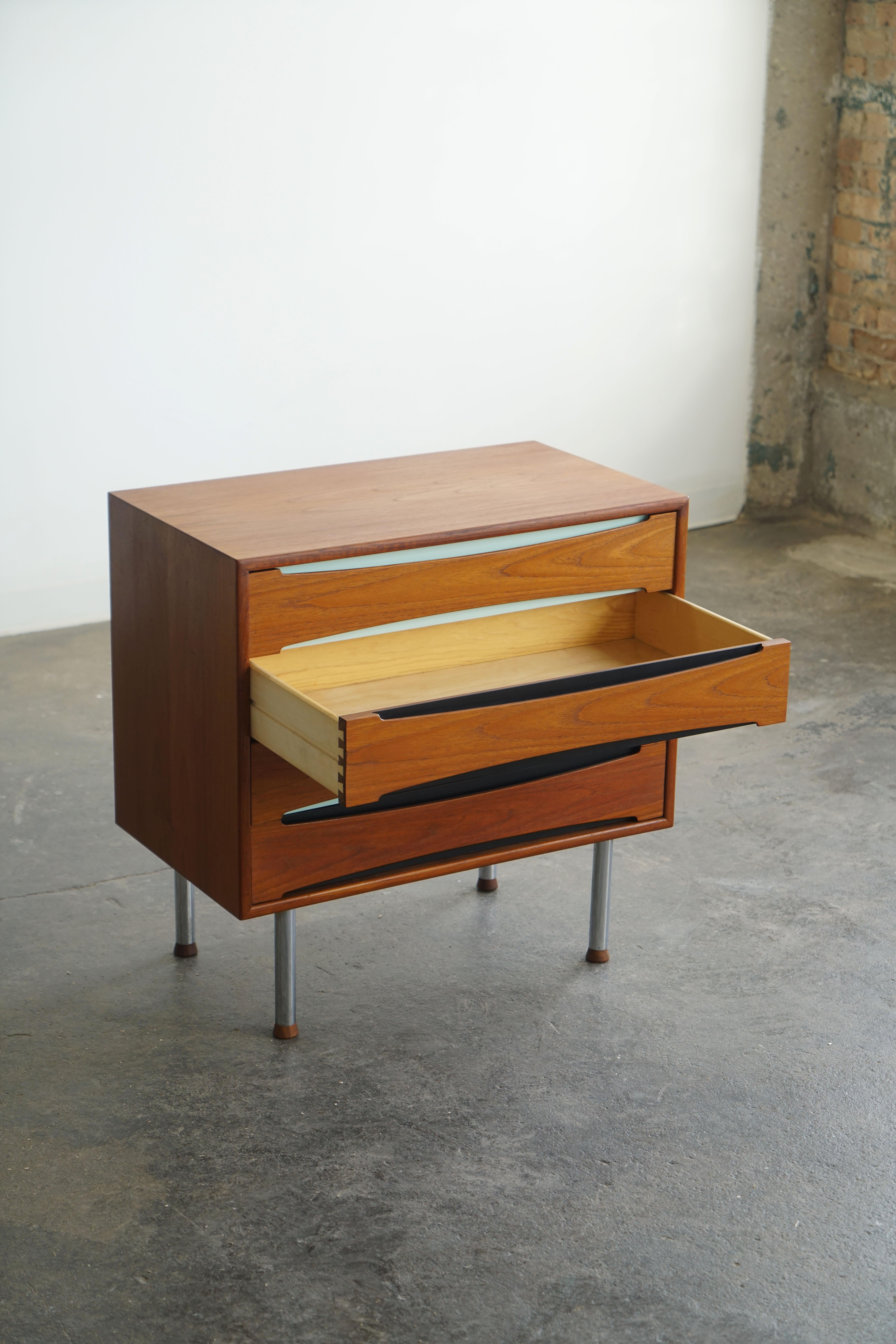 Swedish Scandinavian mid-century modern teak cabinet chest in the manner of Arne Vodder For Sale