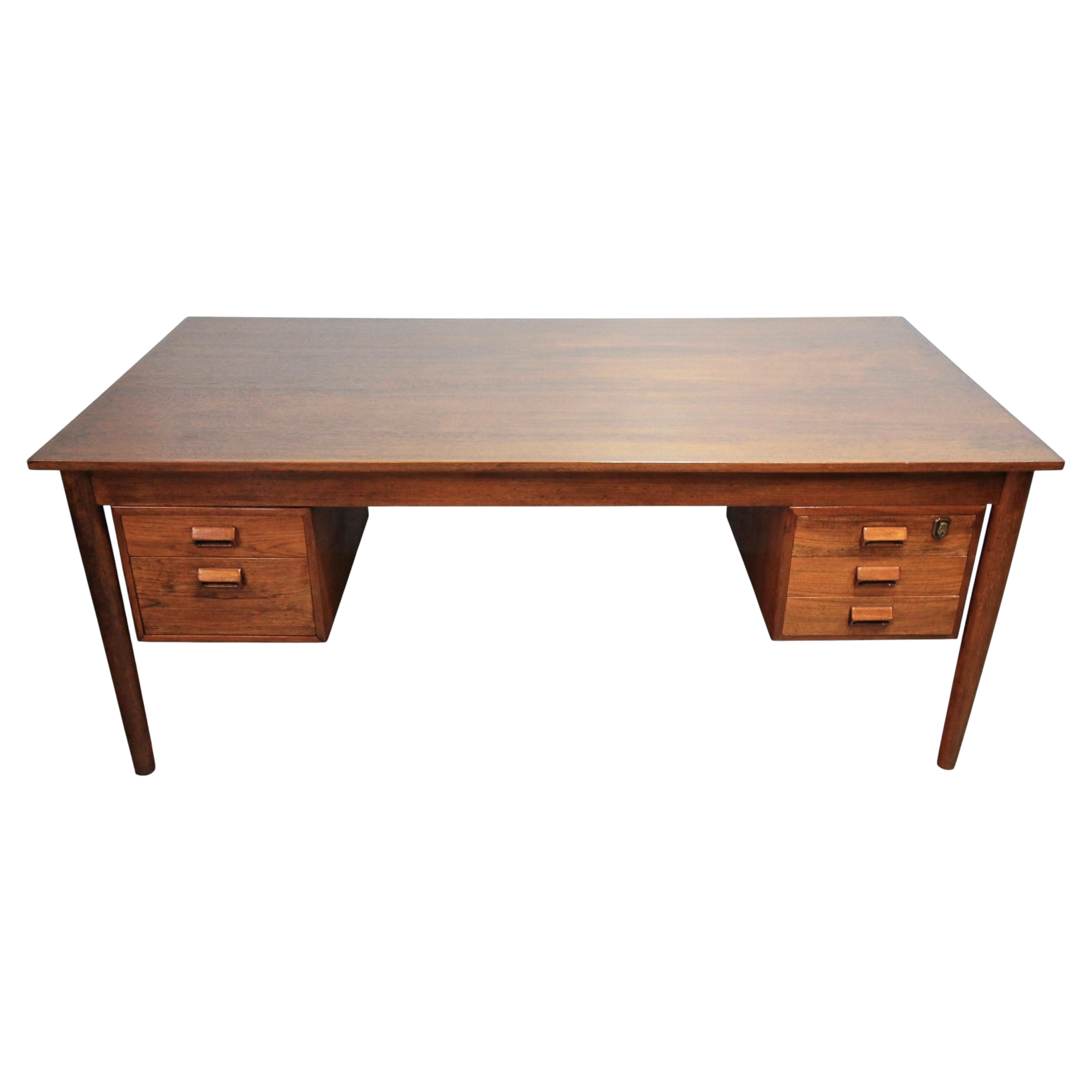 Scandinavian Mid-Century Modern Teak Desk, by Borge Mogensen for Soborg Mobler