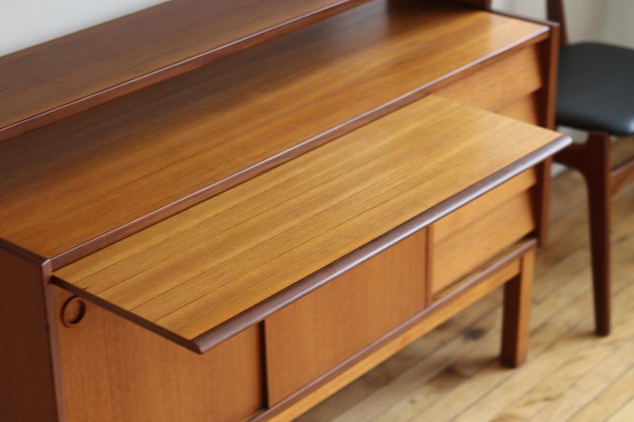 Scandinavian Mid-Century Modern Teak Shelf Unit 5