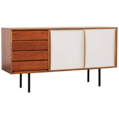 Skandinavisches Mid-Century Modern-Sideboard aus Teakholz, Modell 4004, Olli Borg/Asko, 1955