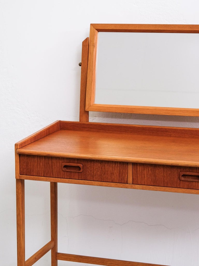 Scandinavian Modern Scandinavian Mid-Century Modern Teak Vanity Table with Mirror For Sale