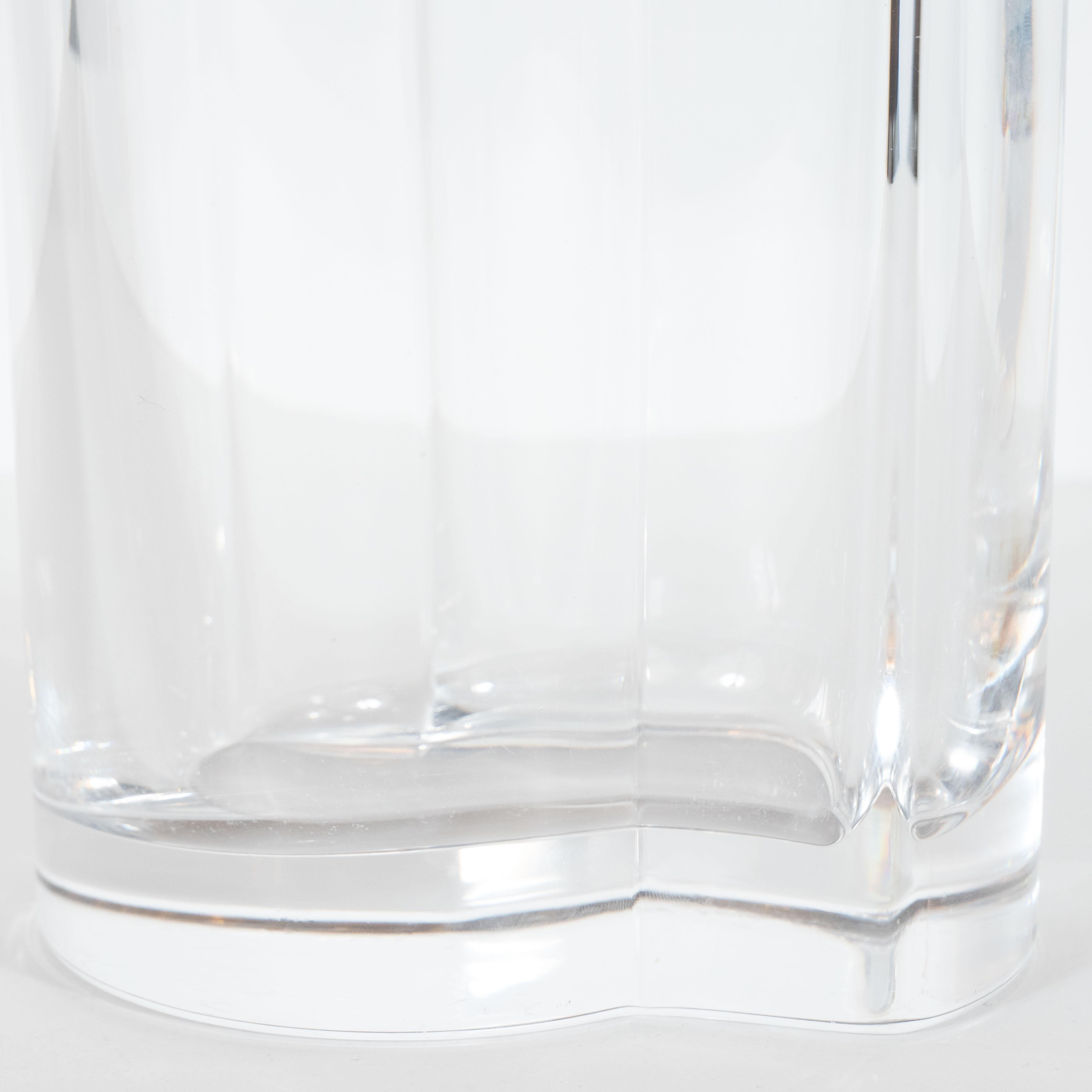 Suédois Vase en verre translucide scandinave moderne mi-siècle moderne d'Orrefors en vente