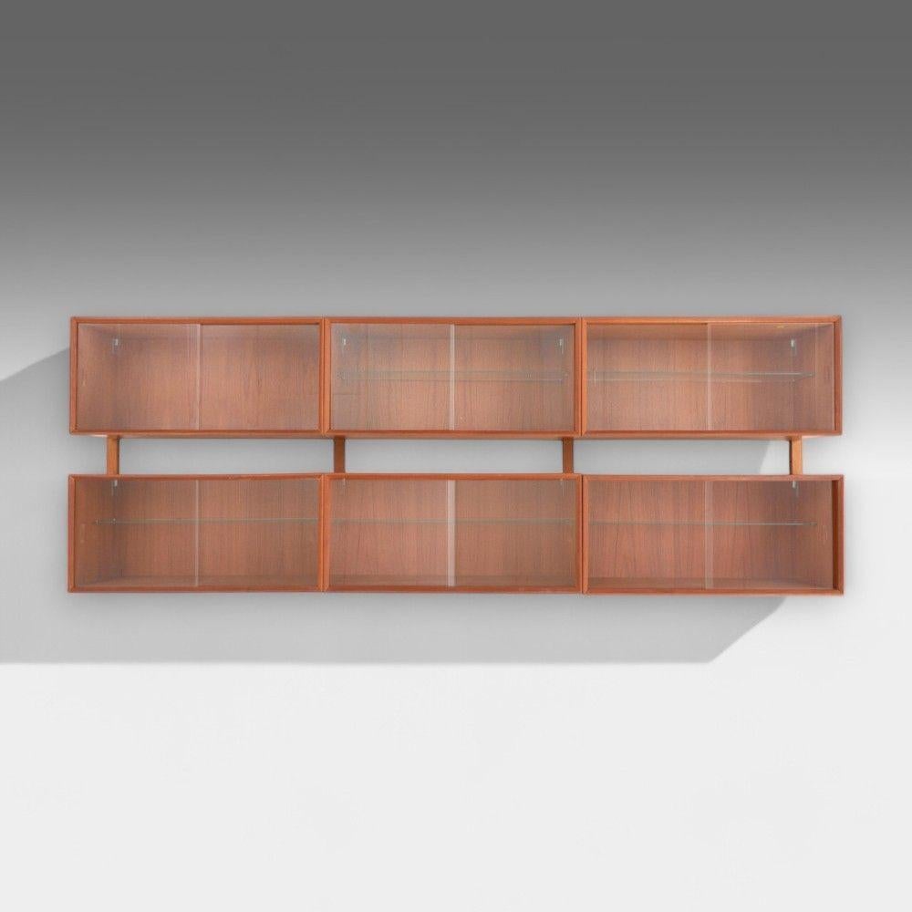 Estantería de pared escandinava de mediados de siglo, teca, Noruega, 1967 mediados del siglo XX en venta