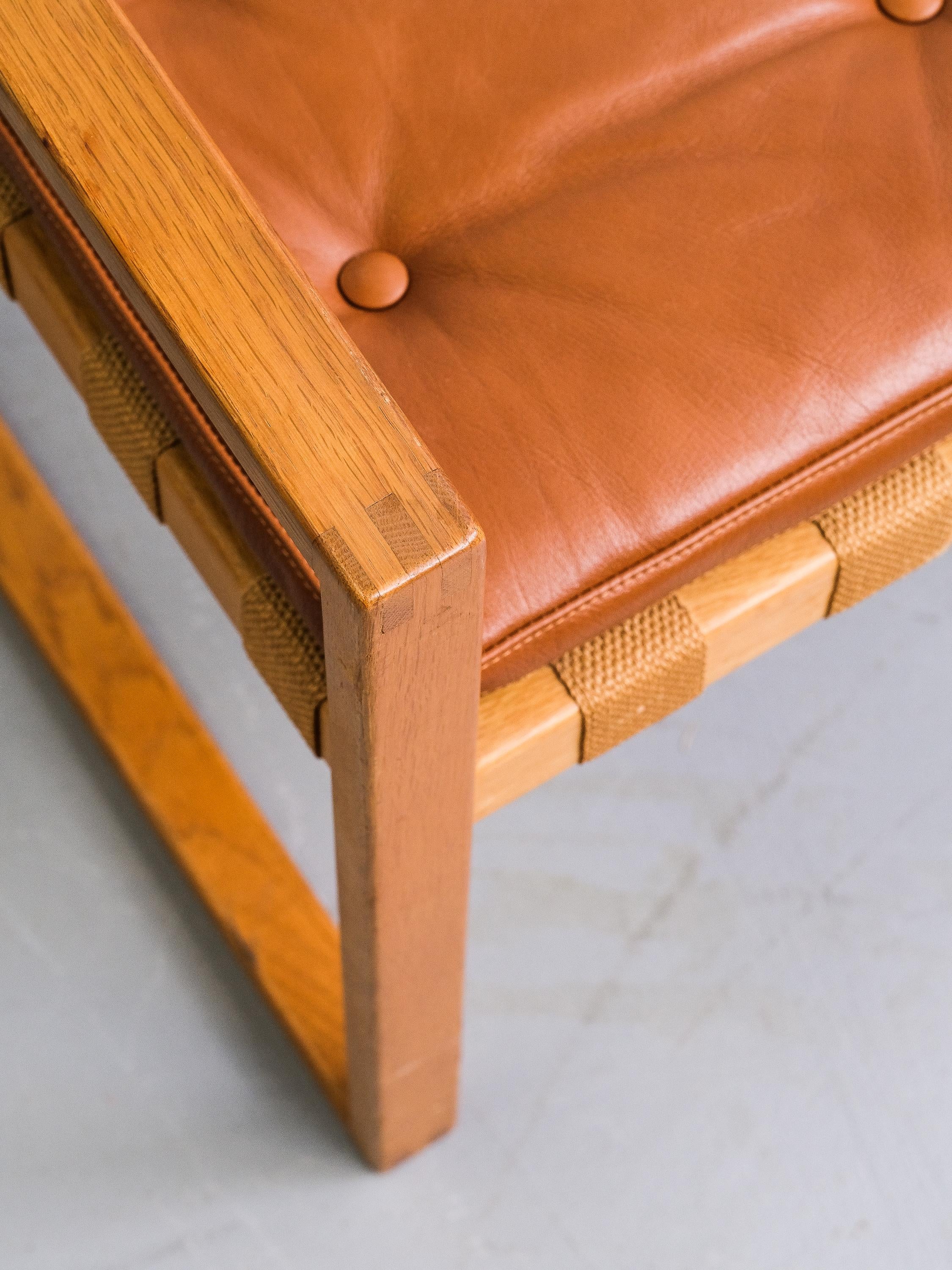 Scandinavian Modern Scandinavian Mid-Century Oak Stool with Cognac Leather Cushion