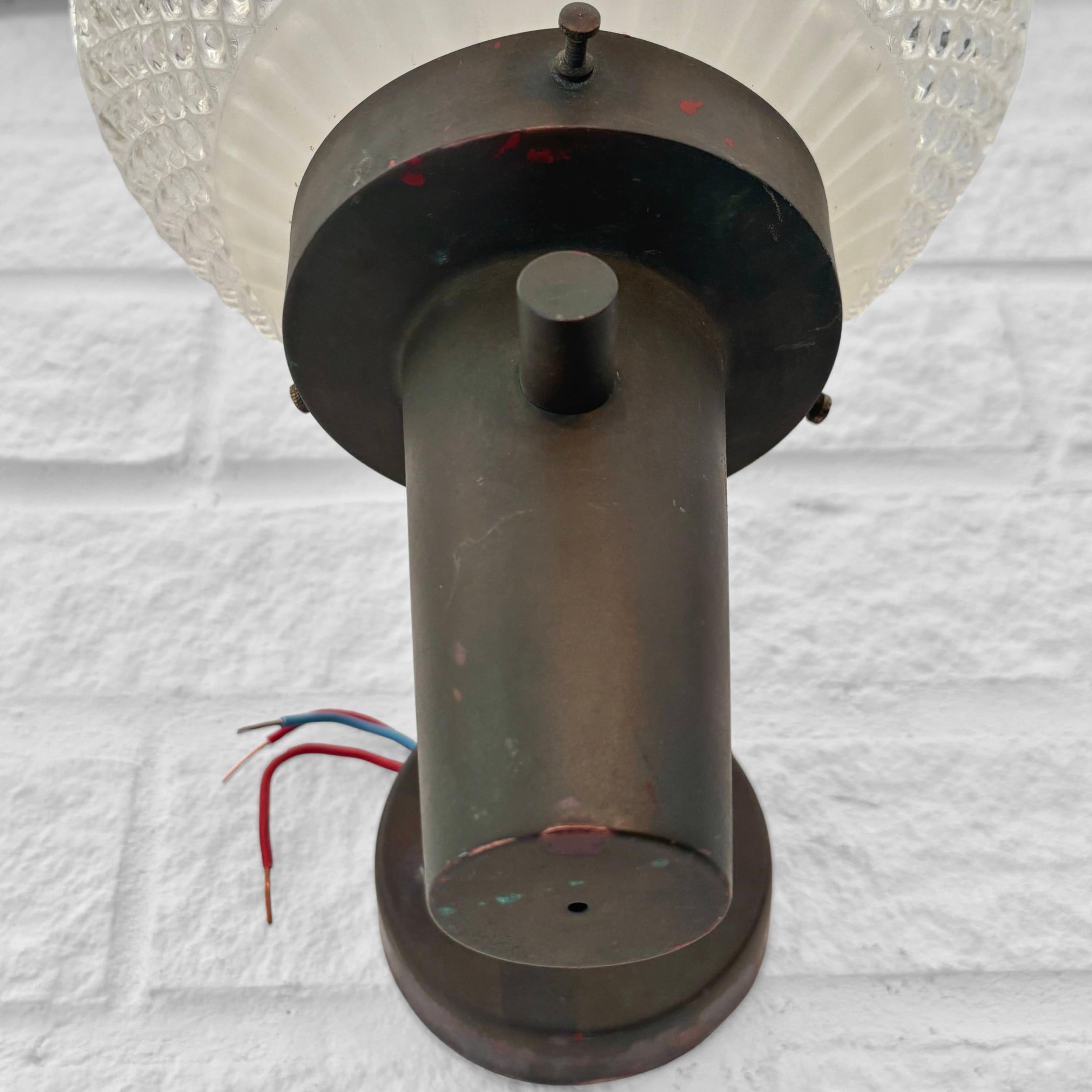 Scandinavian mid century outdoor facade lamp, copper and glass, Sweden, 1960s en venta 7