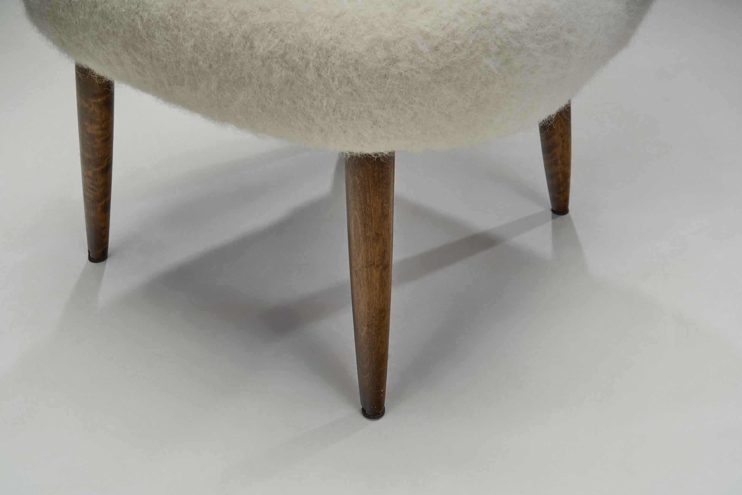 Coppia di poltrone scandinave di metà secolo, Scandinavia, 1950 ca. in vendita 3