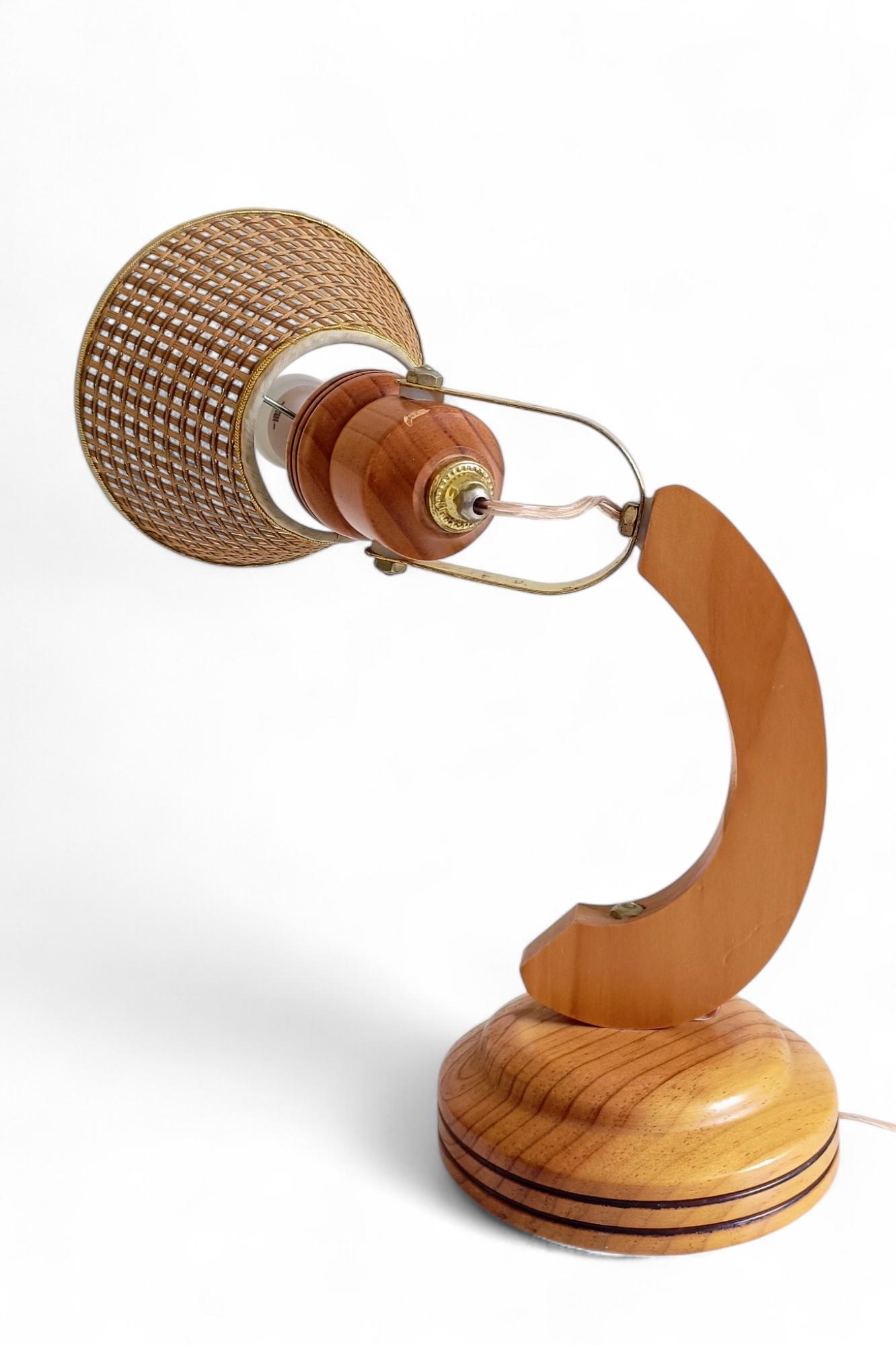 Lampada da lettura The Modern Scandinavian Wood/canna, nello stile di Solbackens Svarveri in vendita 5