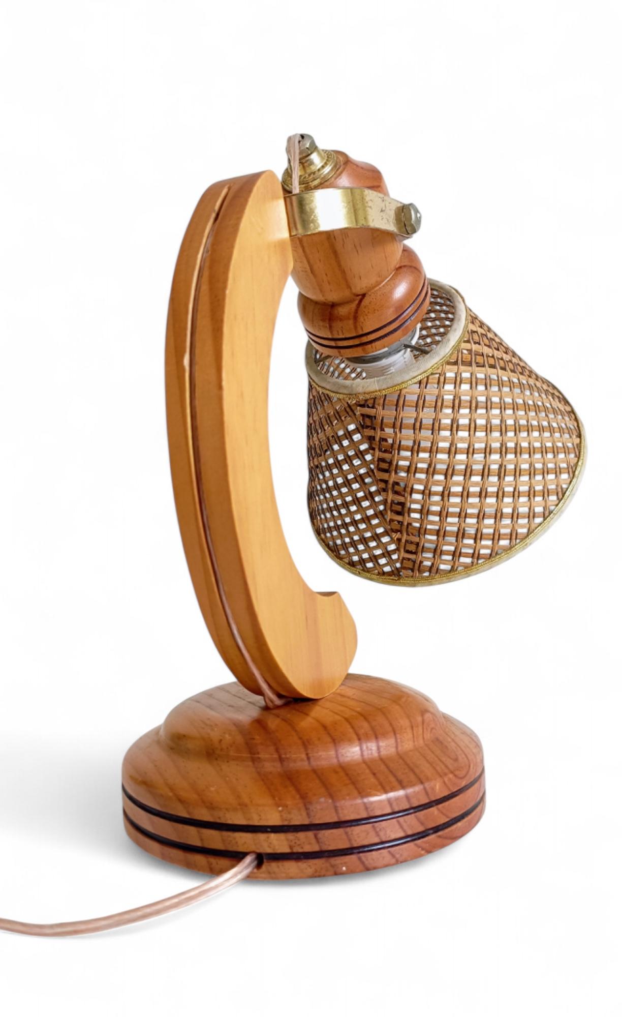 Lampada da lettura The Modern Scandinavian Wood/canna, nello stile di Solbackens Svarveri in vendita 10